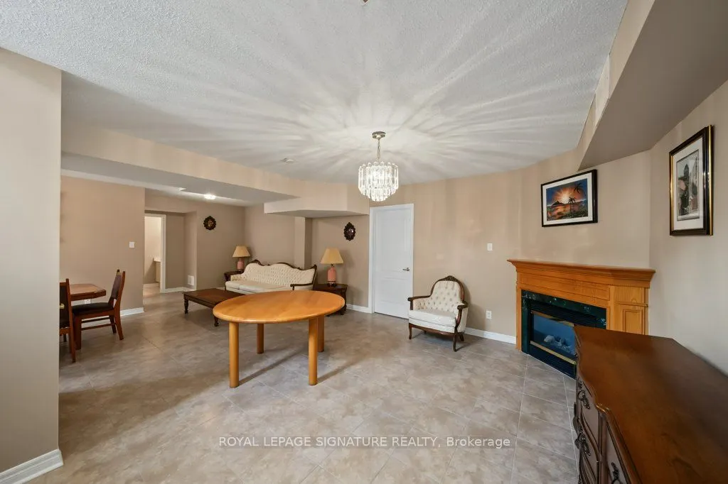 26 Saint Clare Boulevard