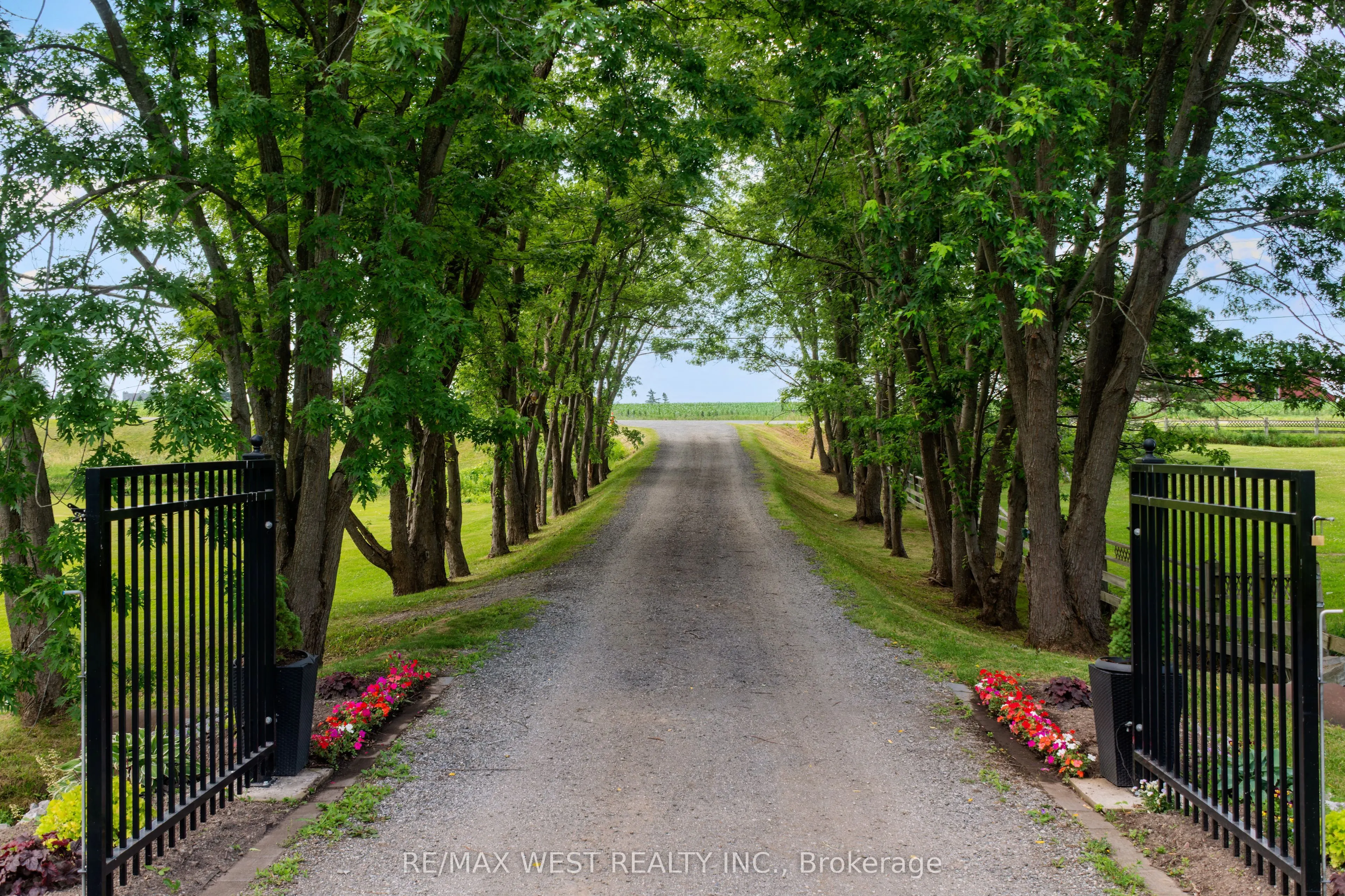 7324 Highway 9 Road