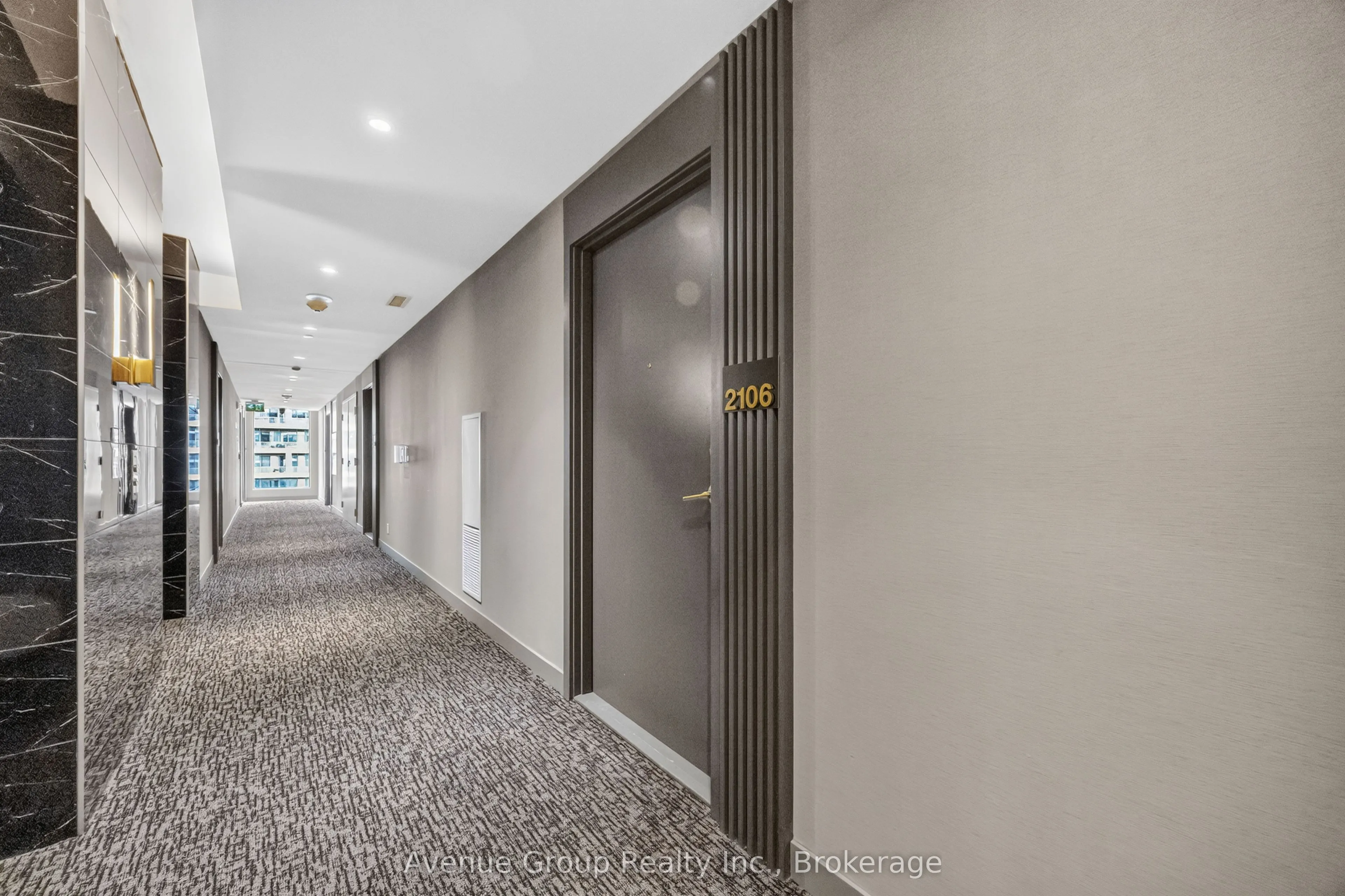 898 Portage Parkway #2106
