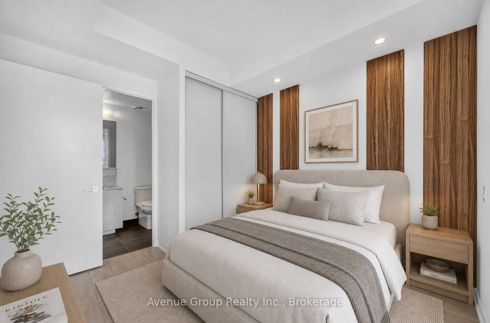 898 Portage Parkway #2106