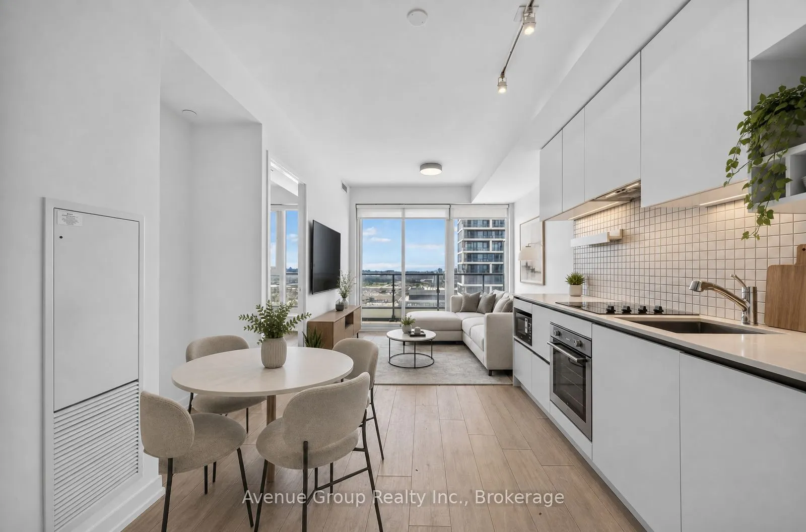 898 Portage Parkway #2106