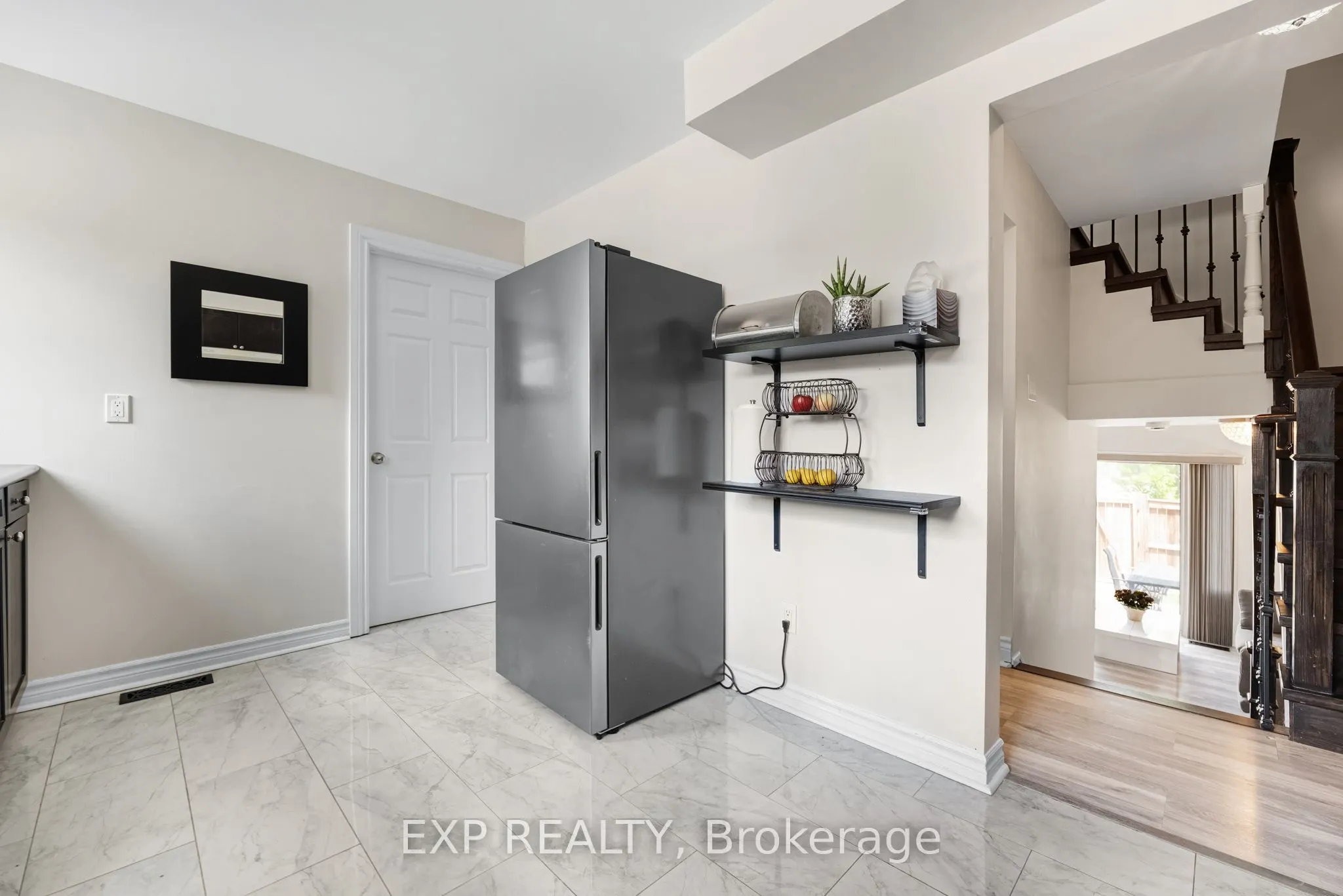 6 Poplar Crescent #31