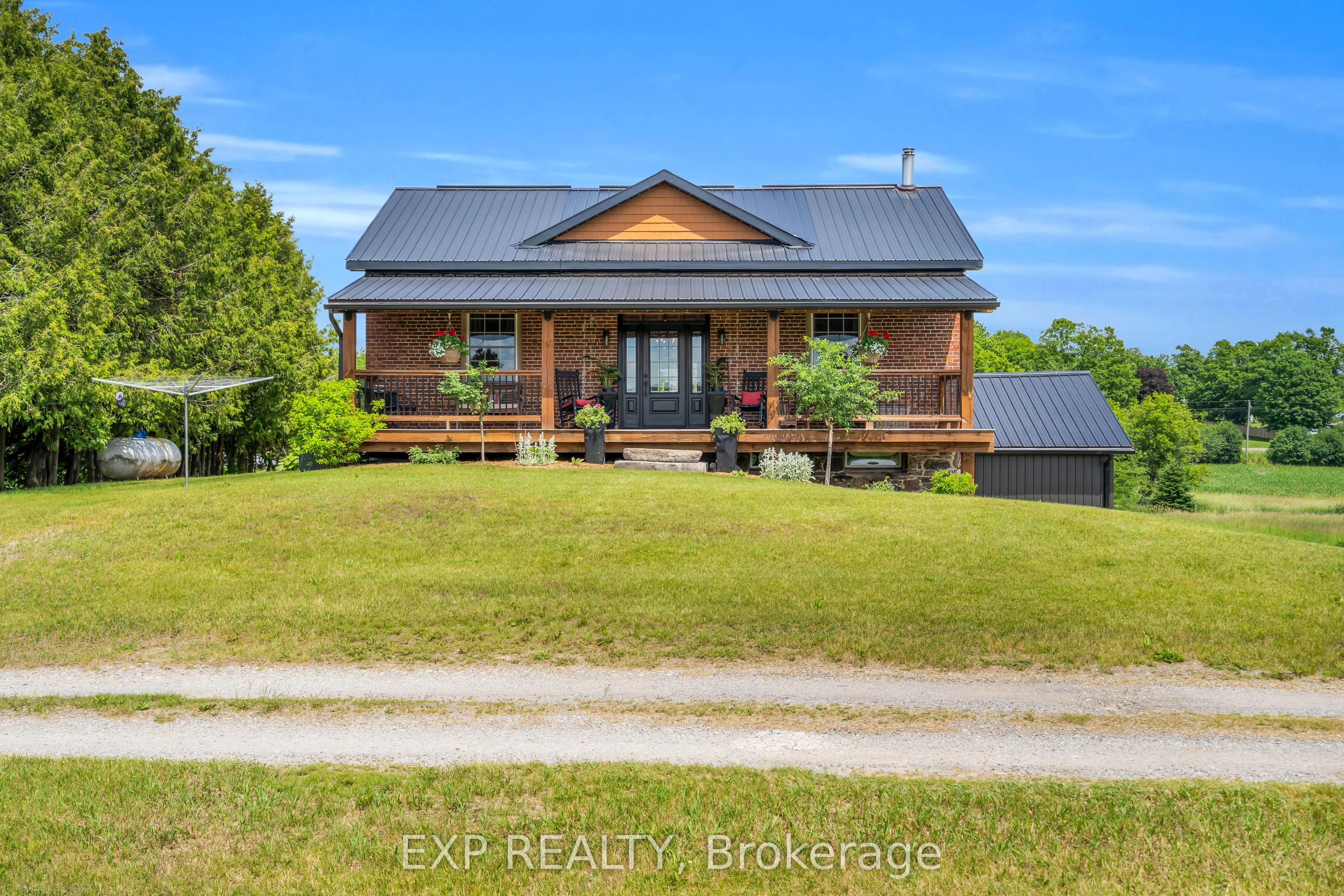 220 Lakeridge Road
