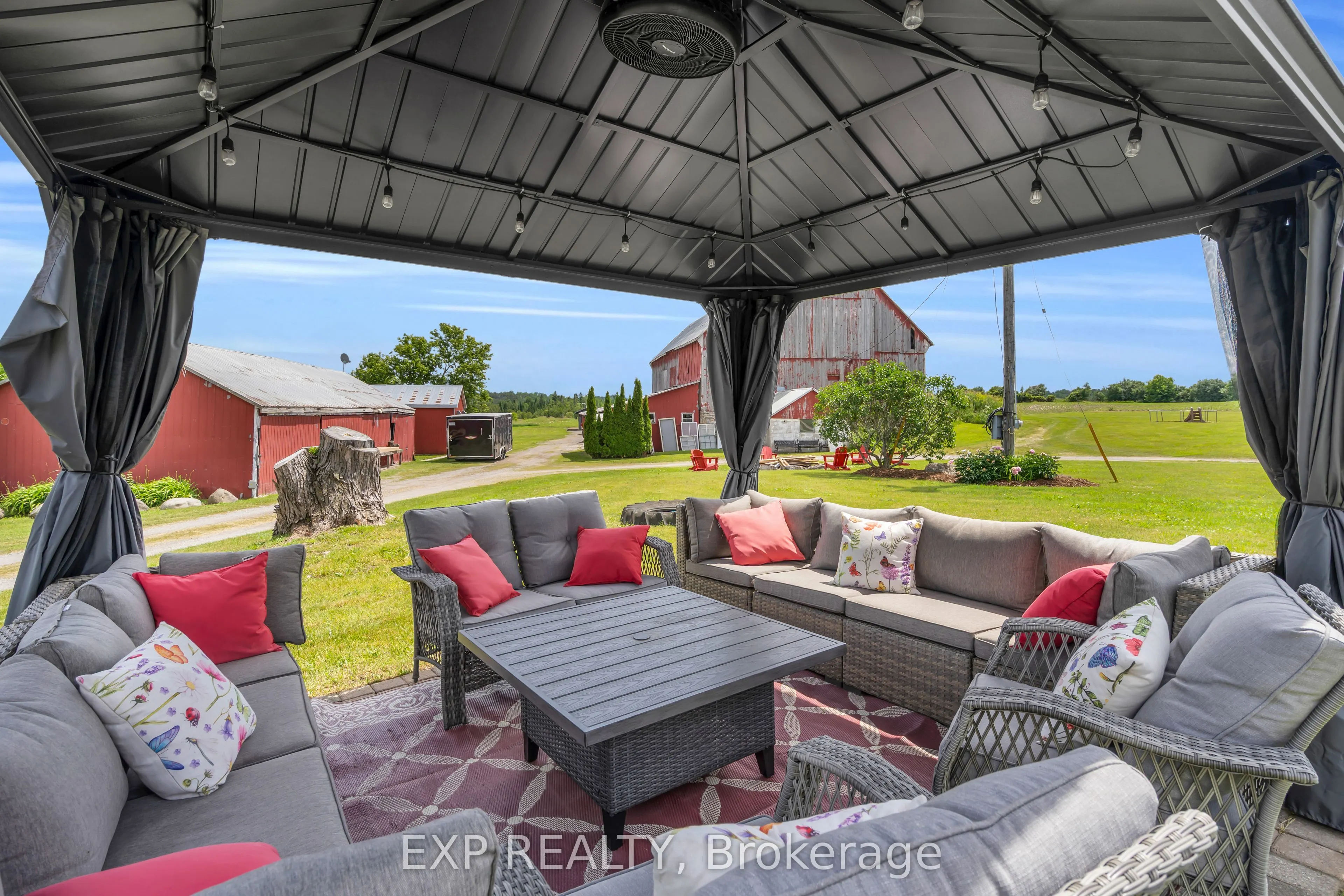 220 Lakeridge Road