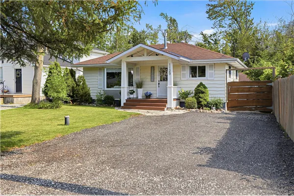 1129 Lindy Lane