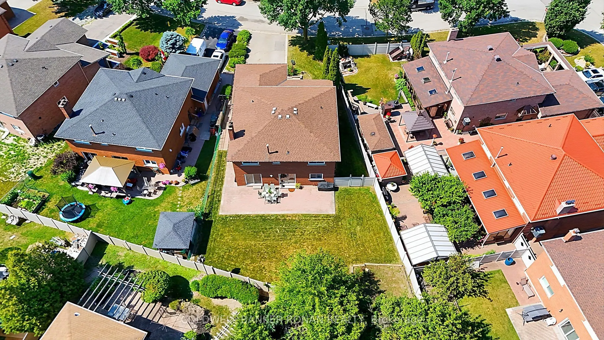 33 Marevan Place