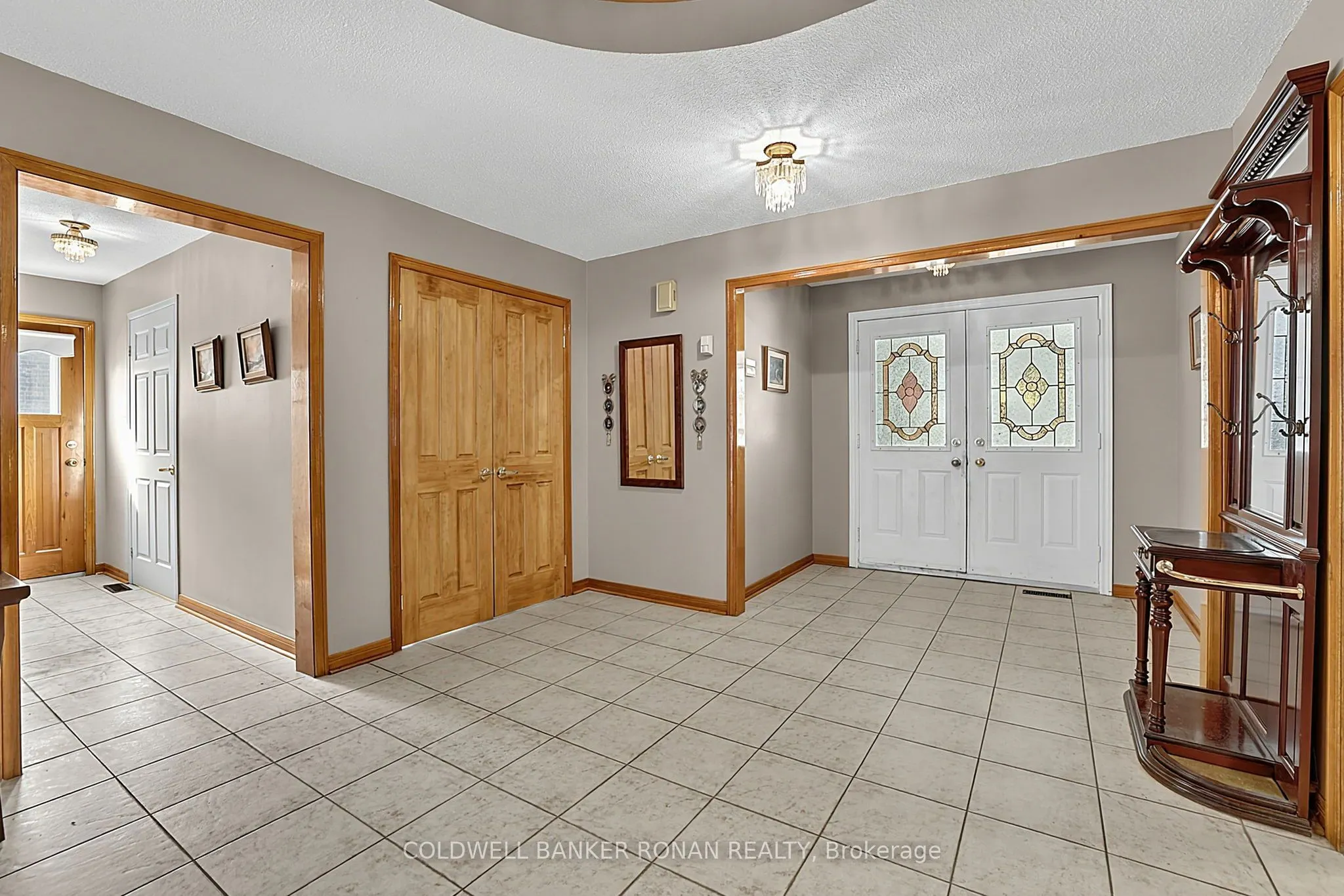 33 Marevan Place