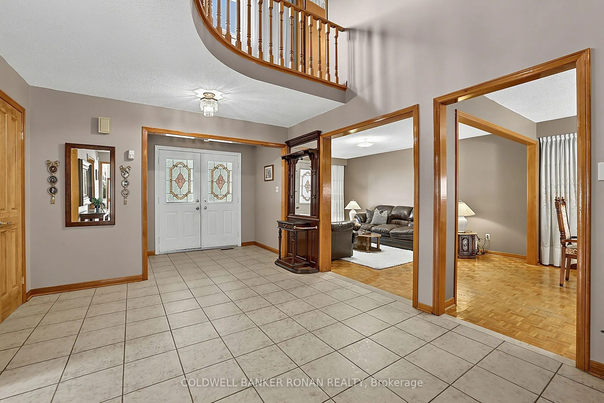 33 Marevan Place
