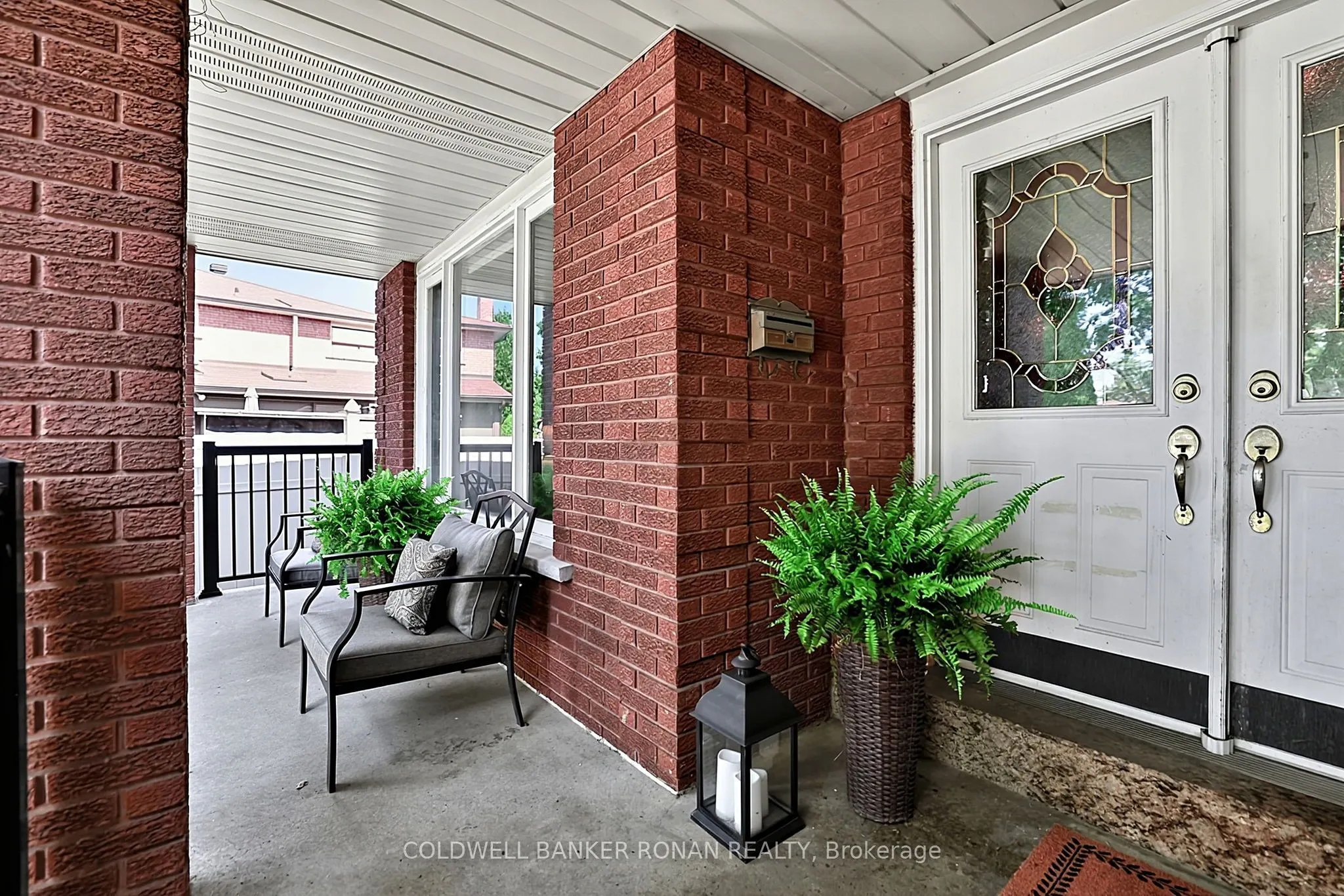 33 Marevan Place