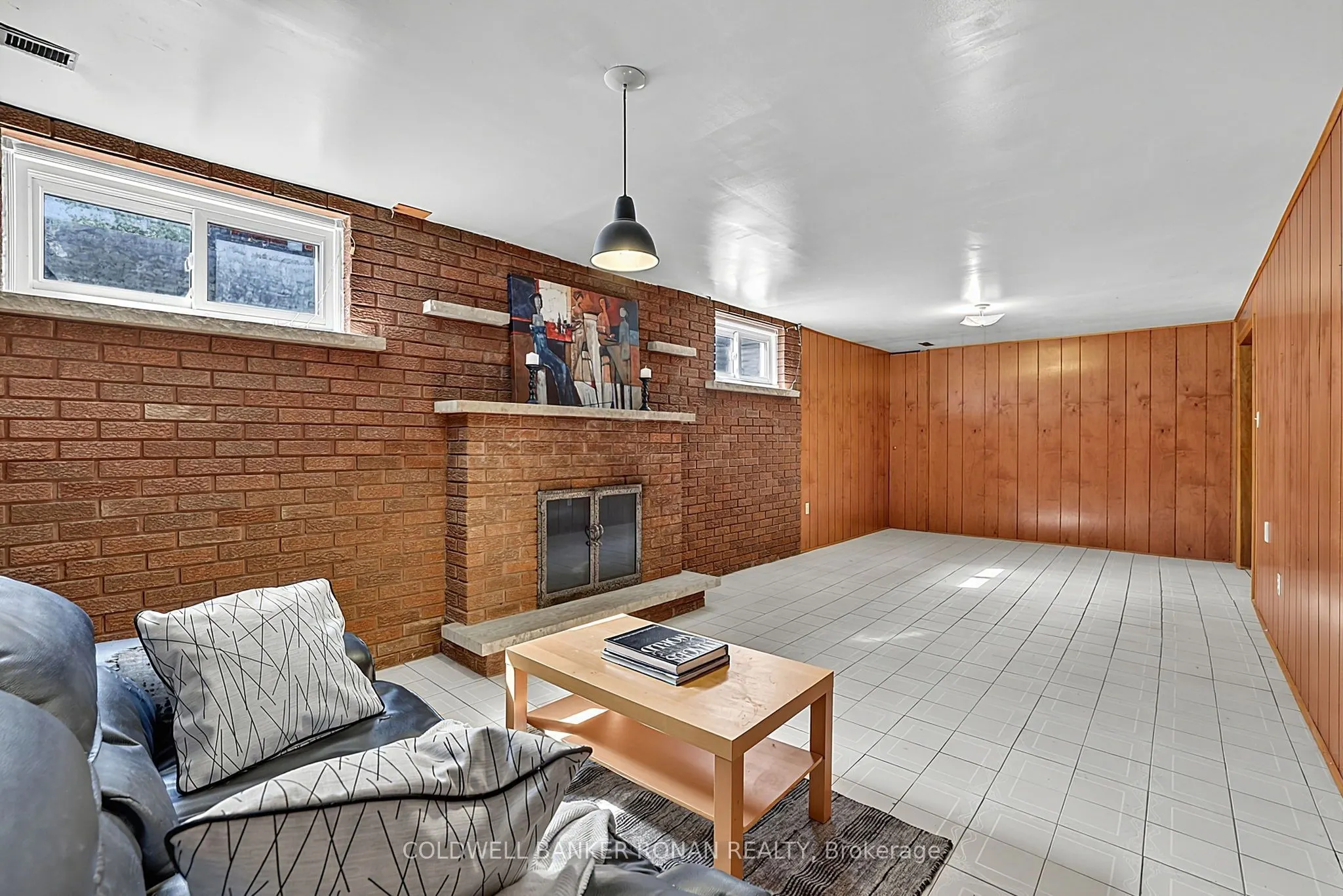 33 Marevan Place