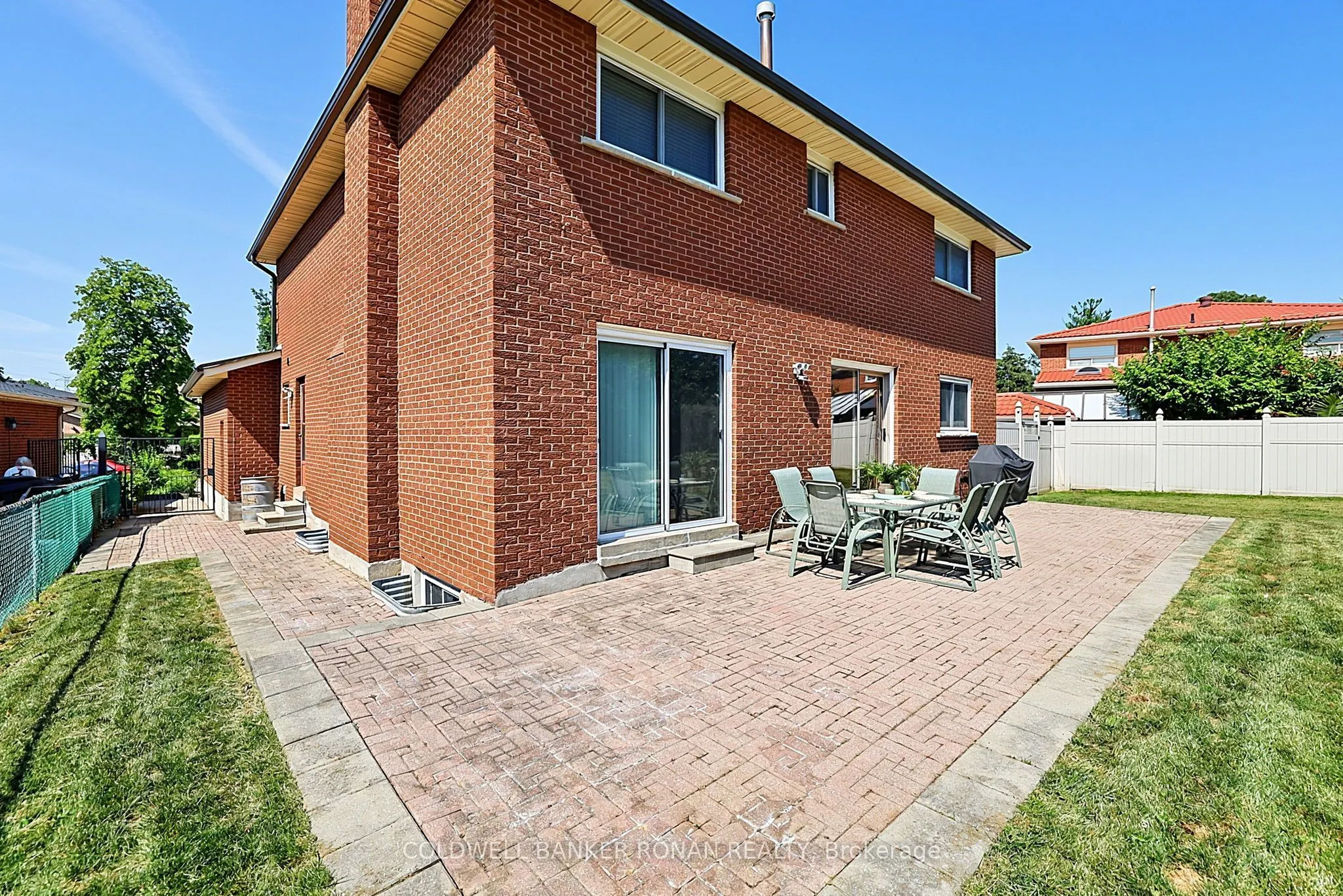 33 Marevan Place