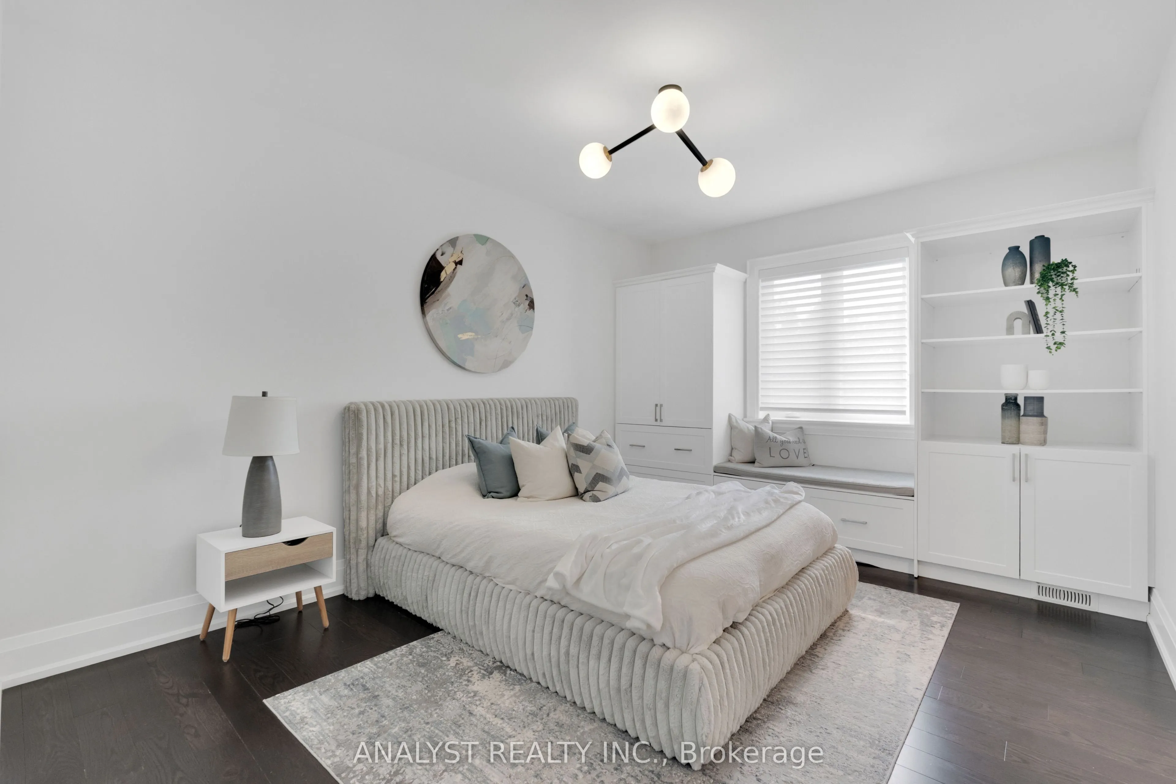 106 Donhill Crescent