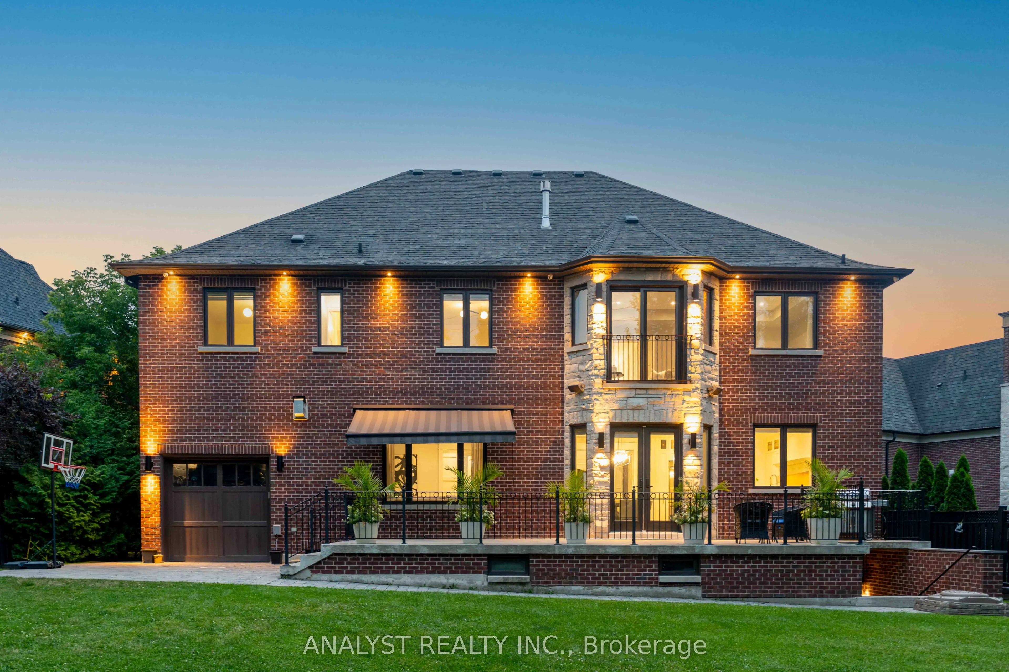 106 Donhill Crescent