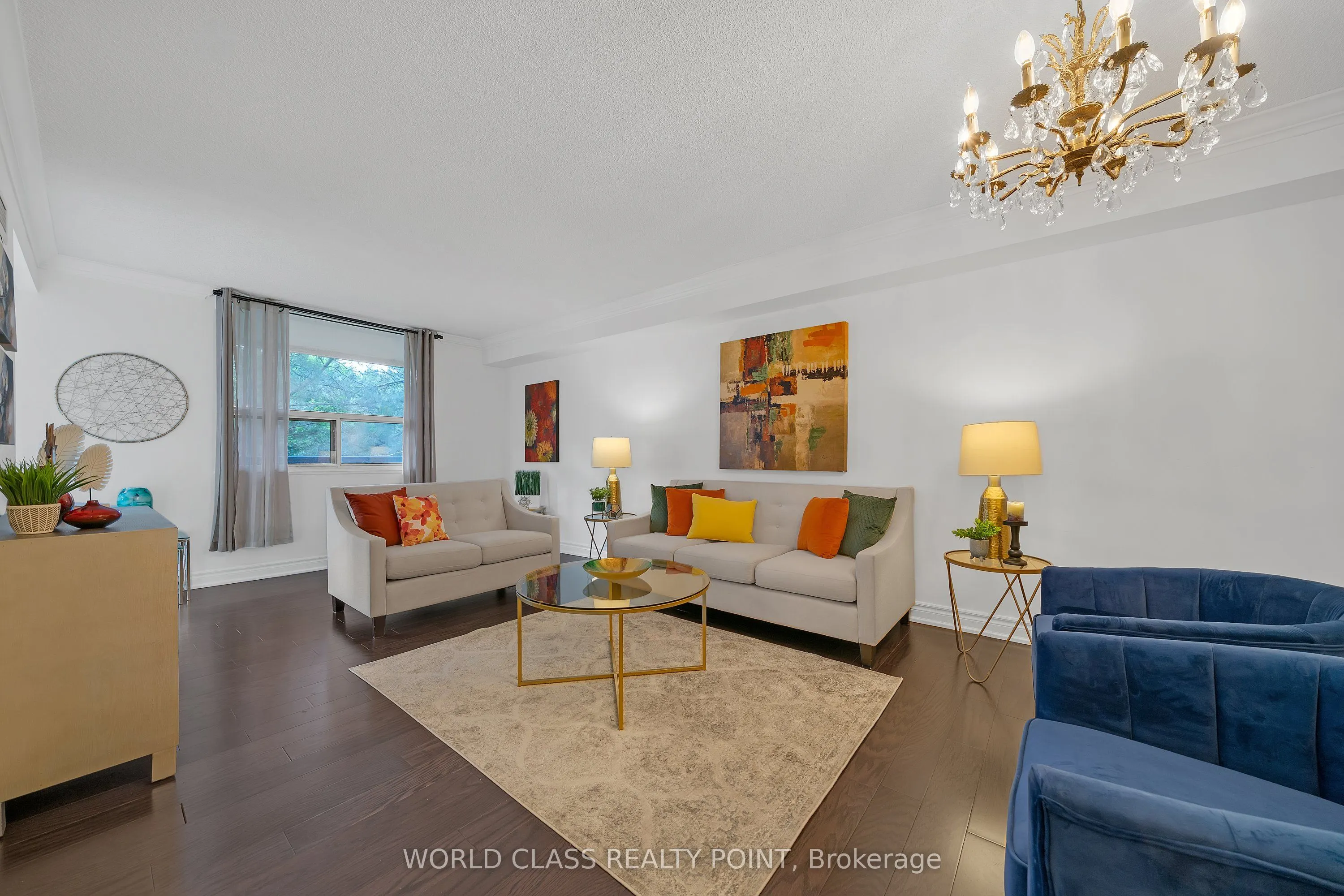 40 Harding Boulevard #201