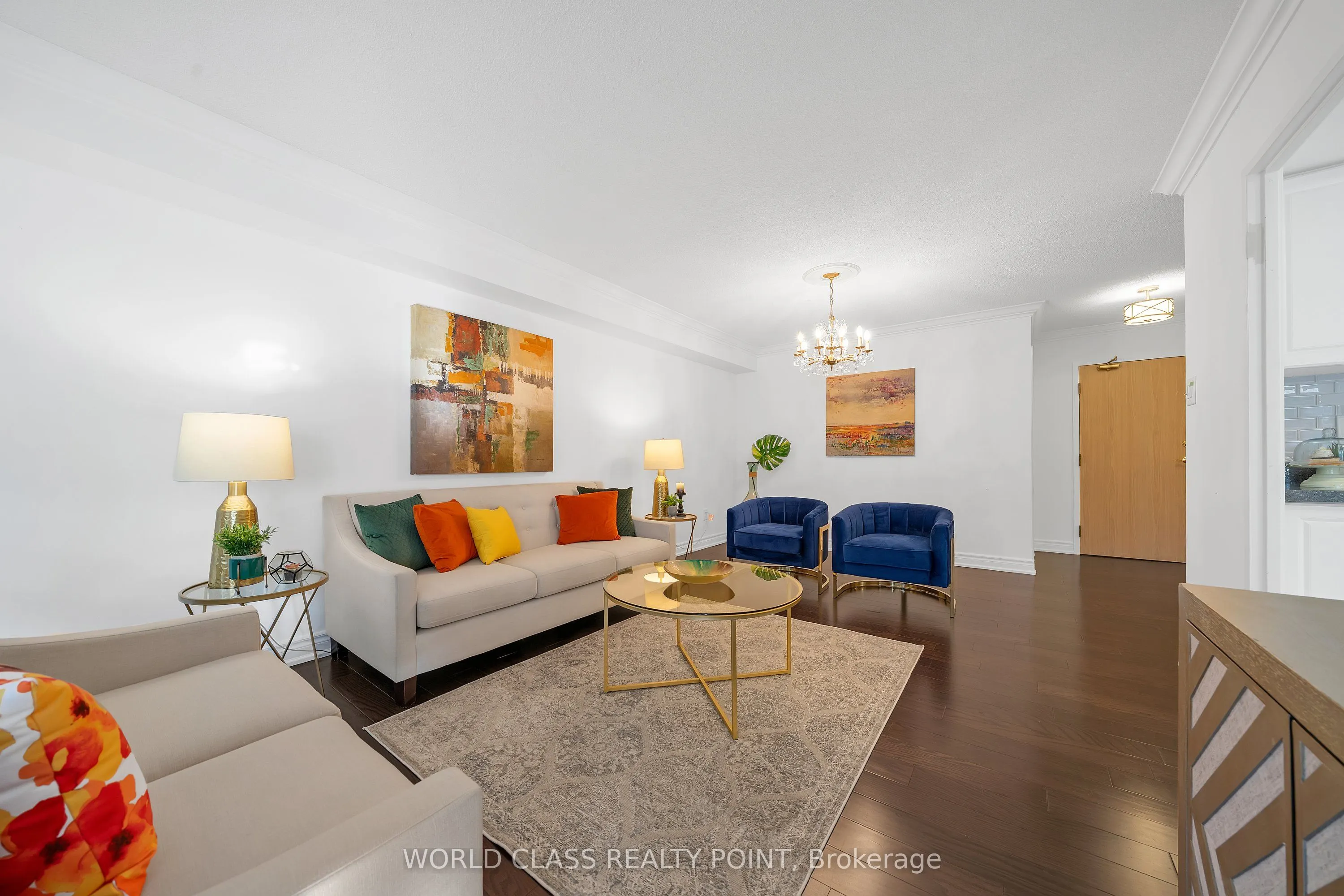 40 Harding Boulevard #201