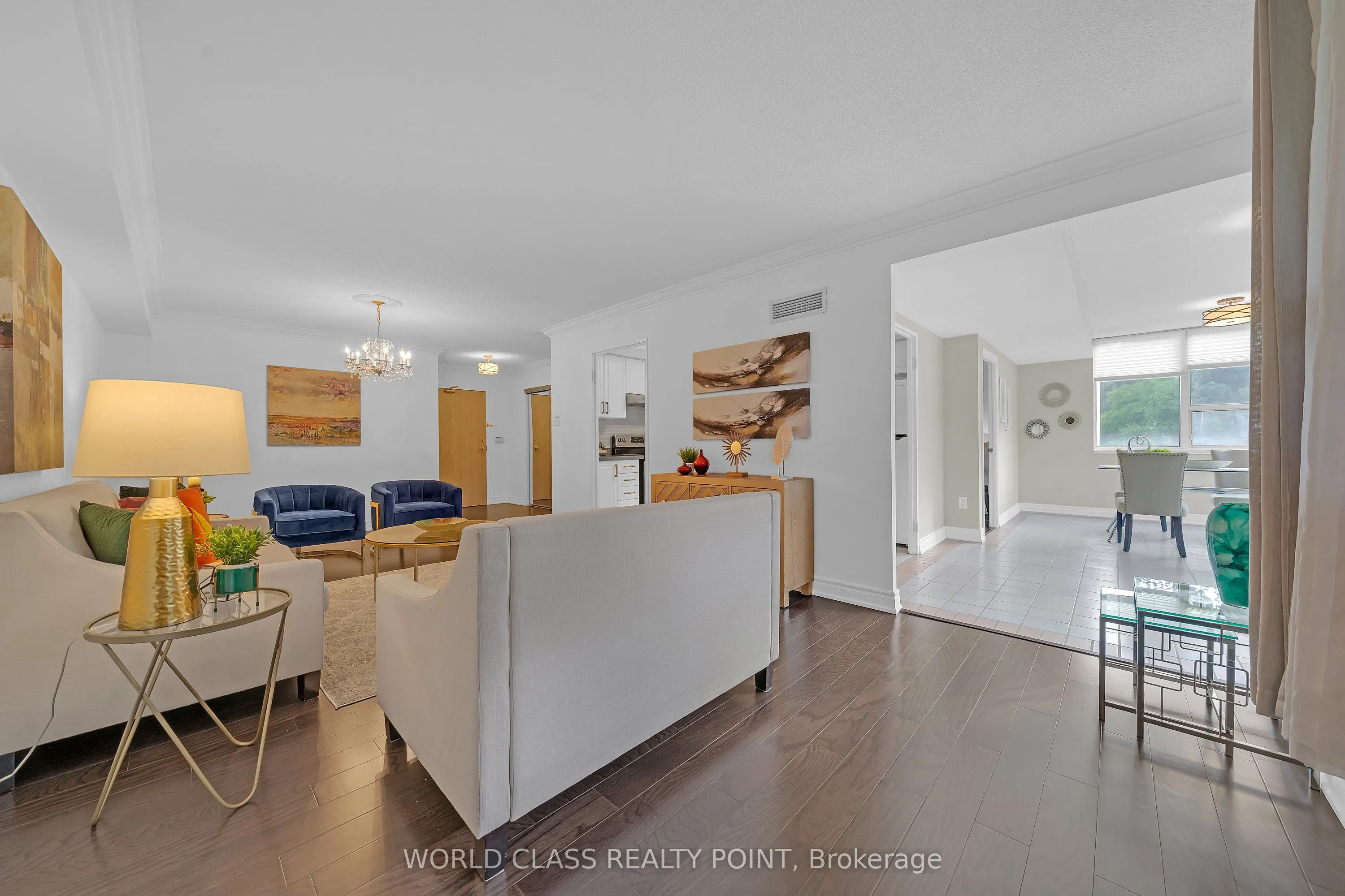 40 Harding Boulevard #201