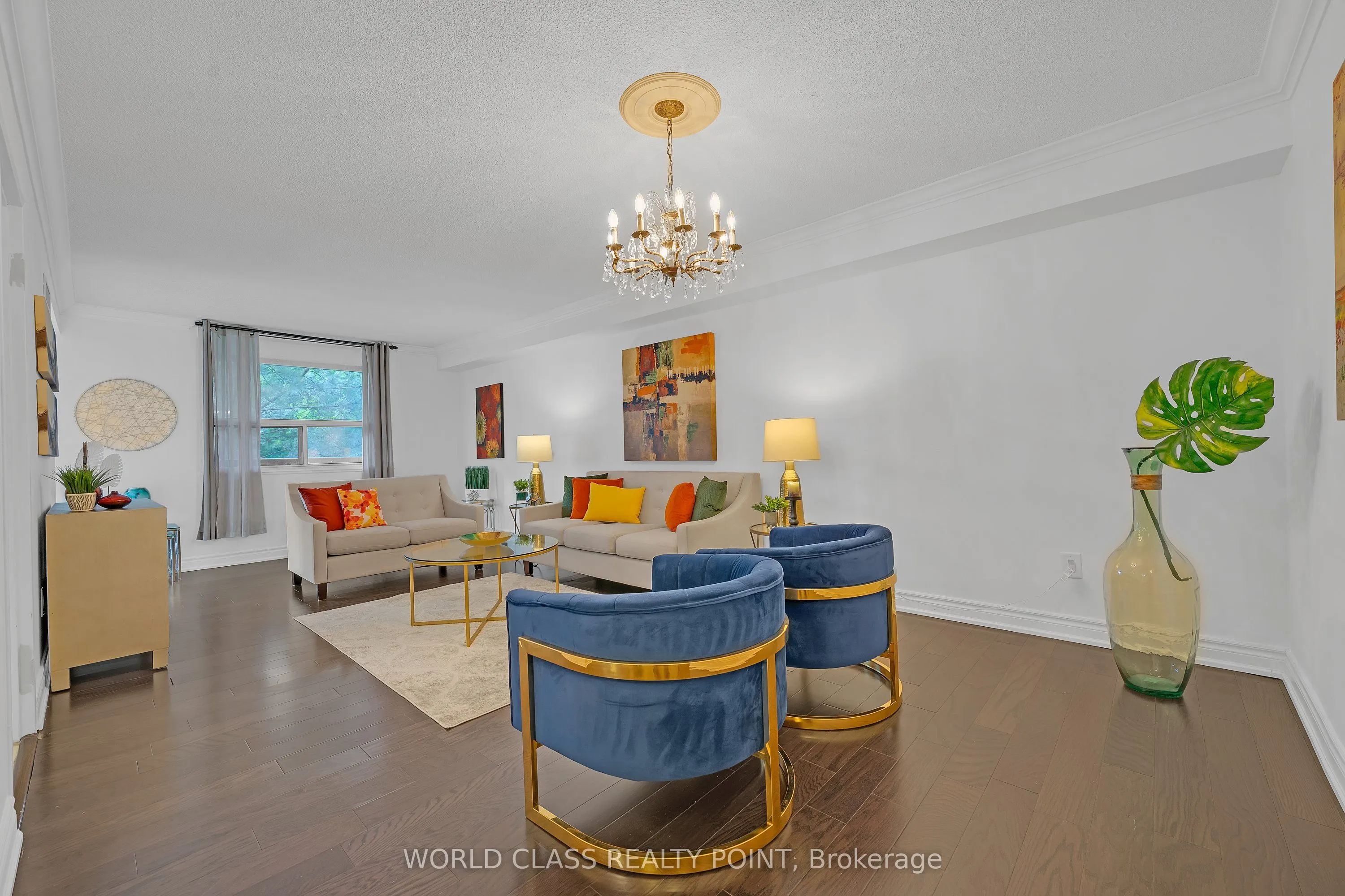 40 Harding Boulevard #201