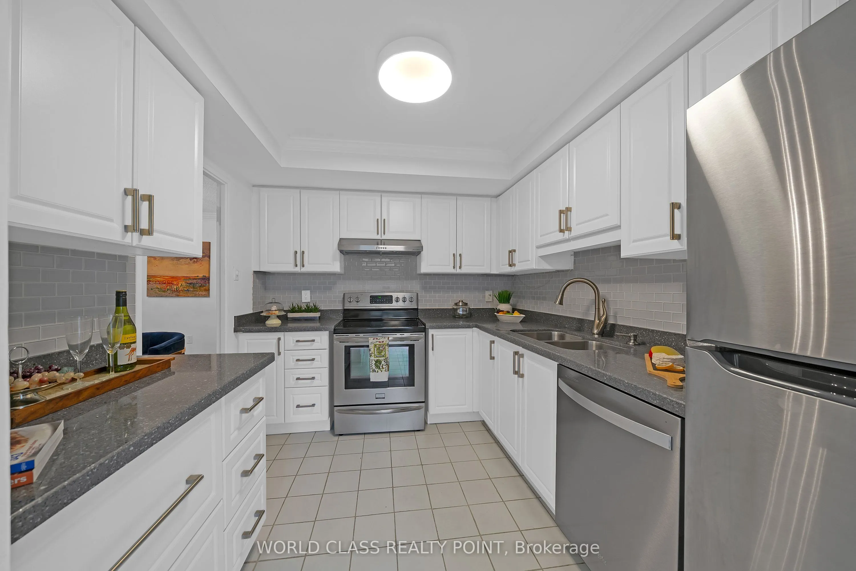 40 Harding Boulevard #201