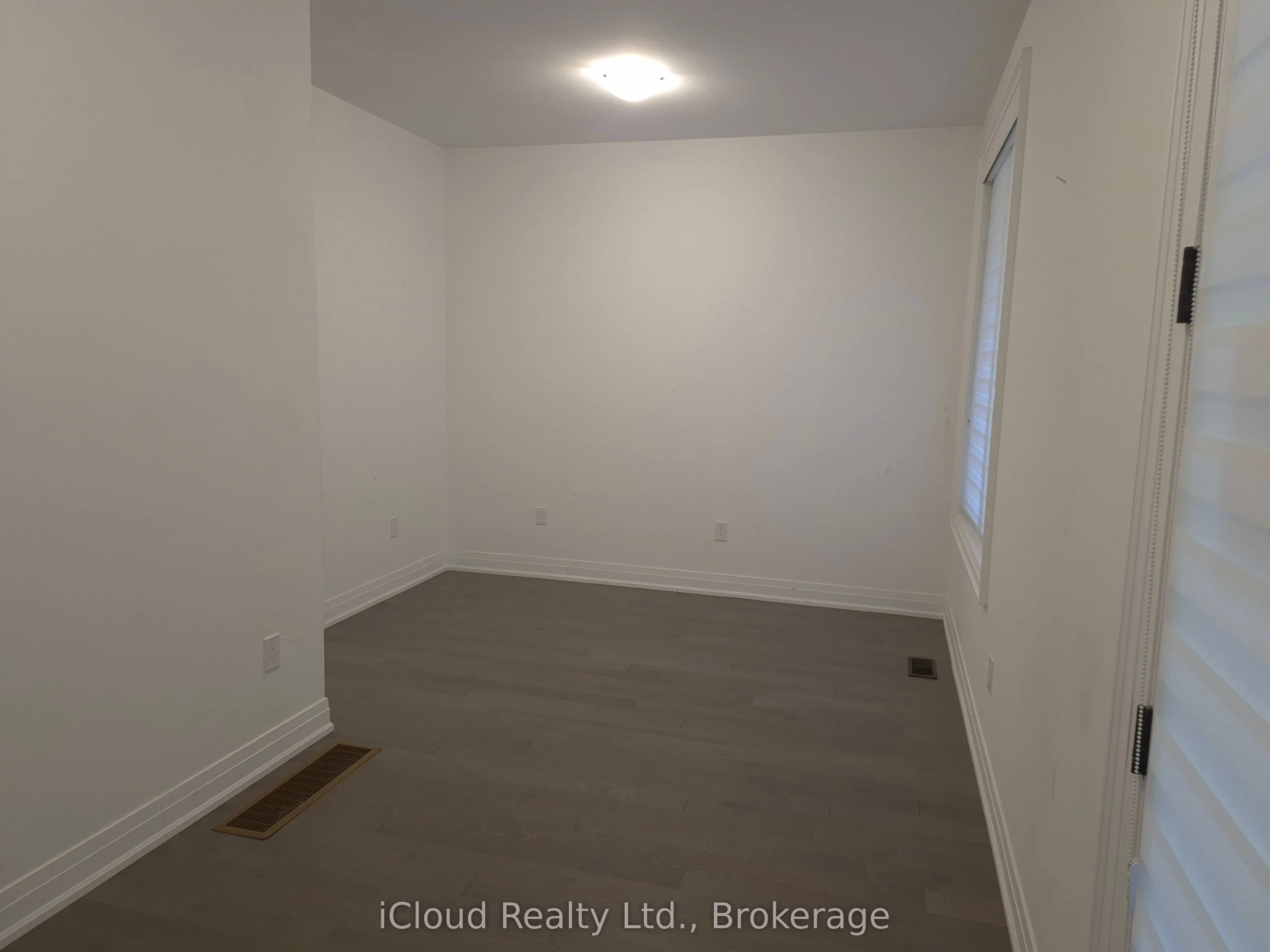 31 Globemaster Lane