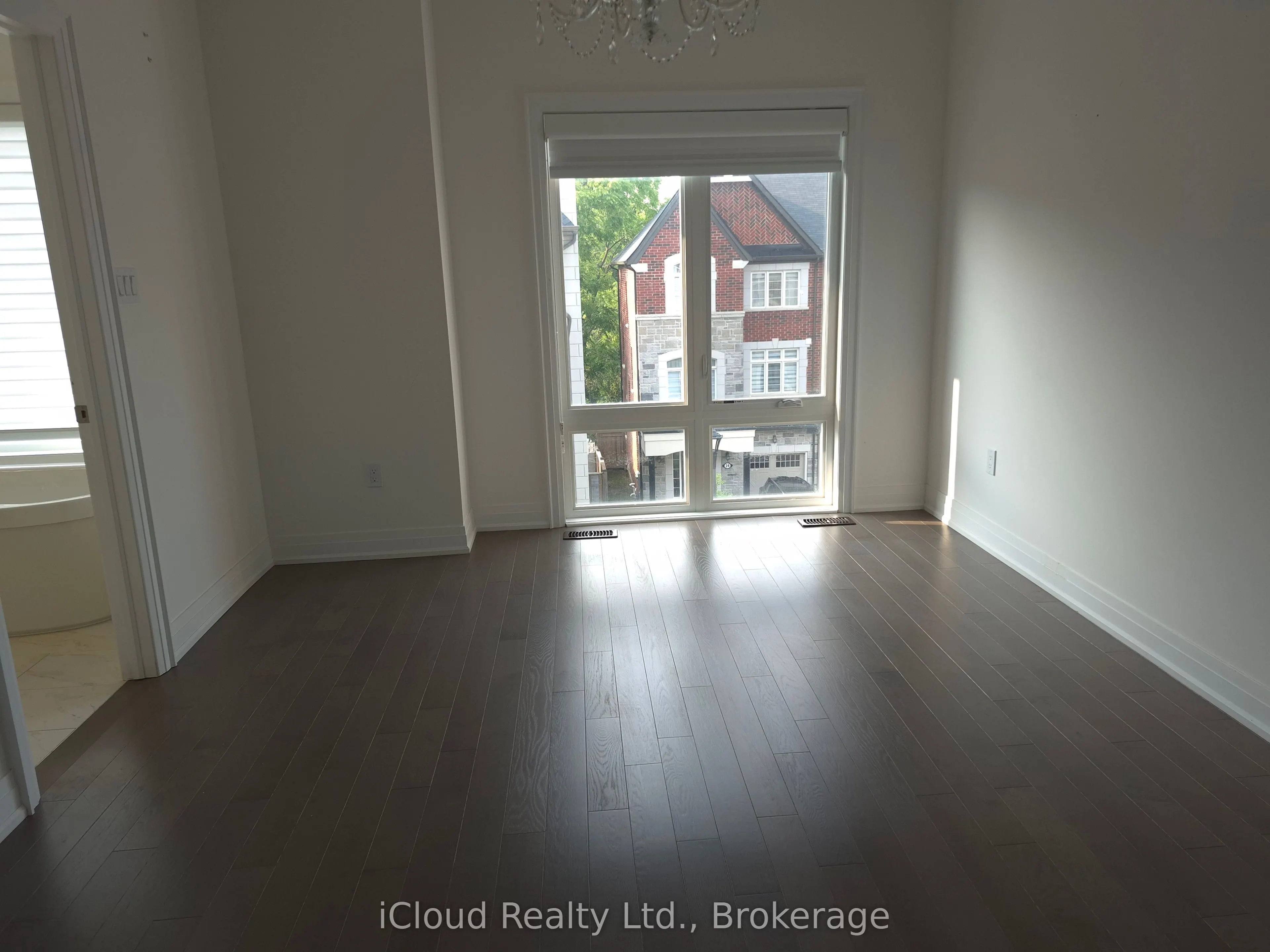 31 Globemaster Lane