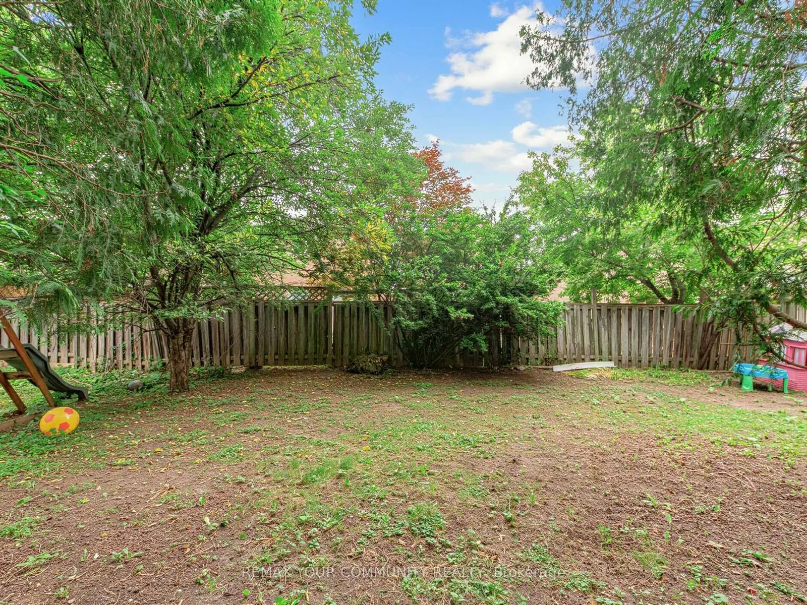 88 Dana Crescent