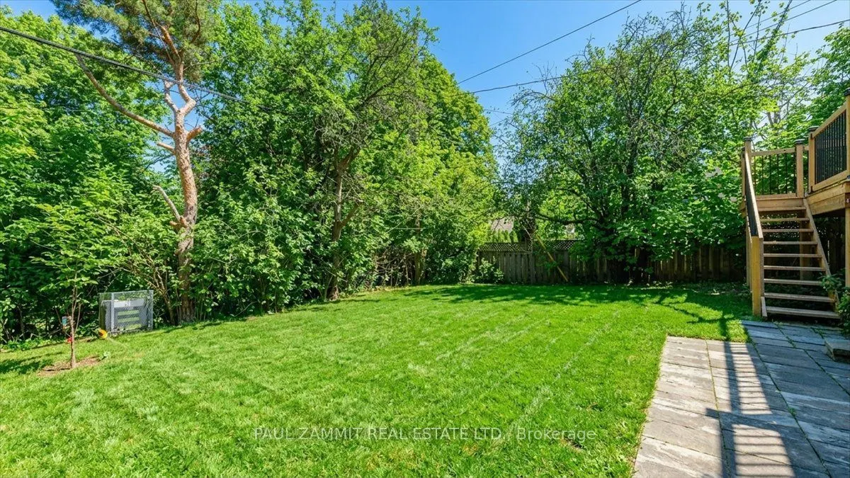 31 Henderson Avenue