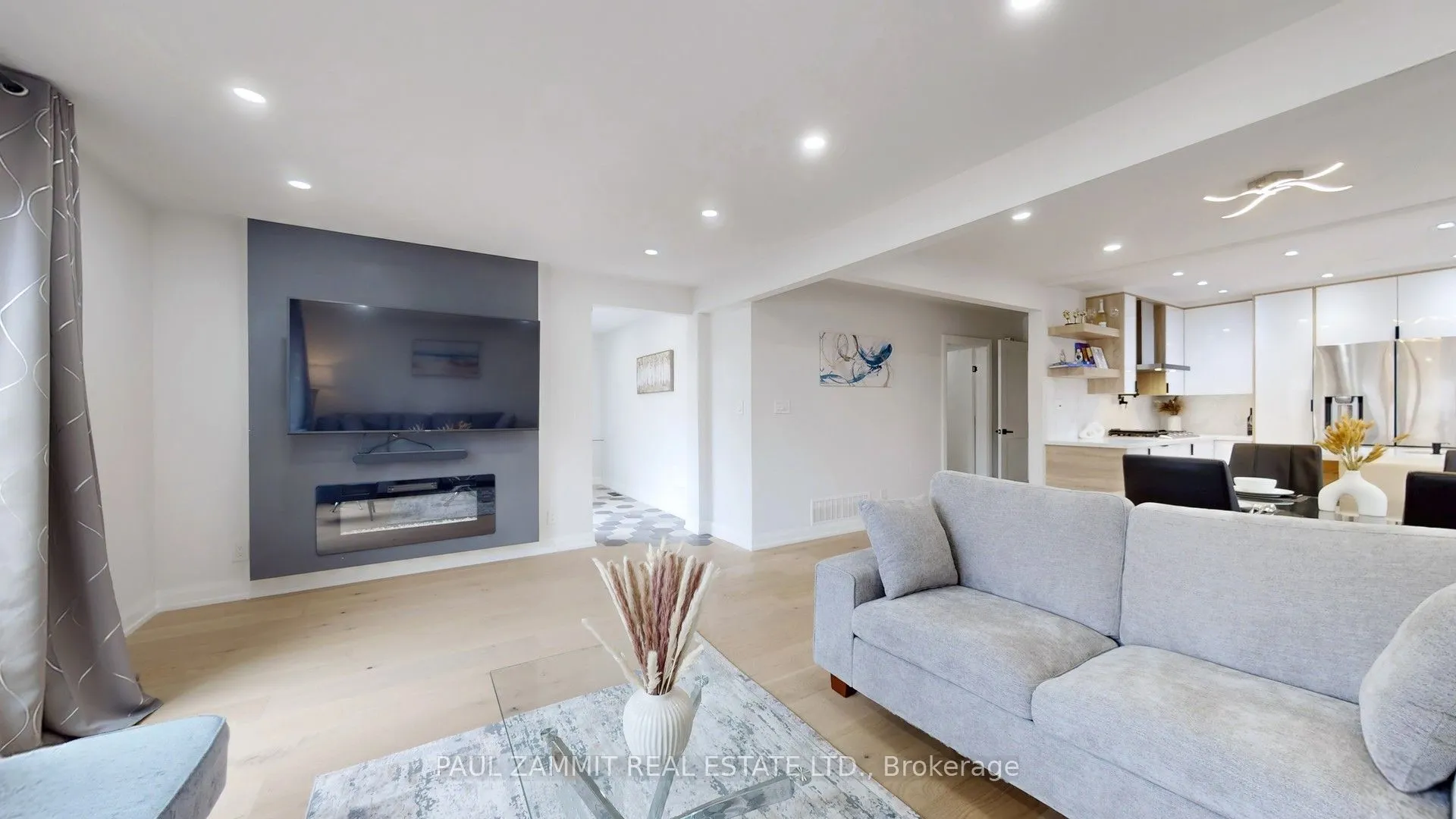31 Henderson Avenue