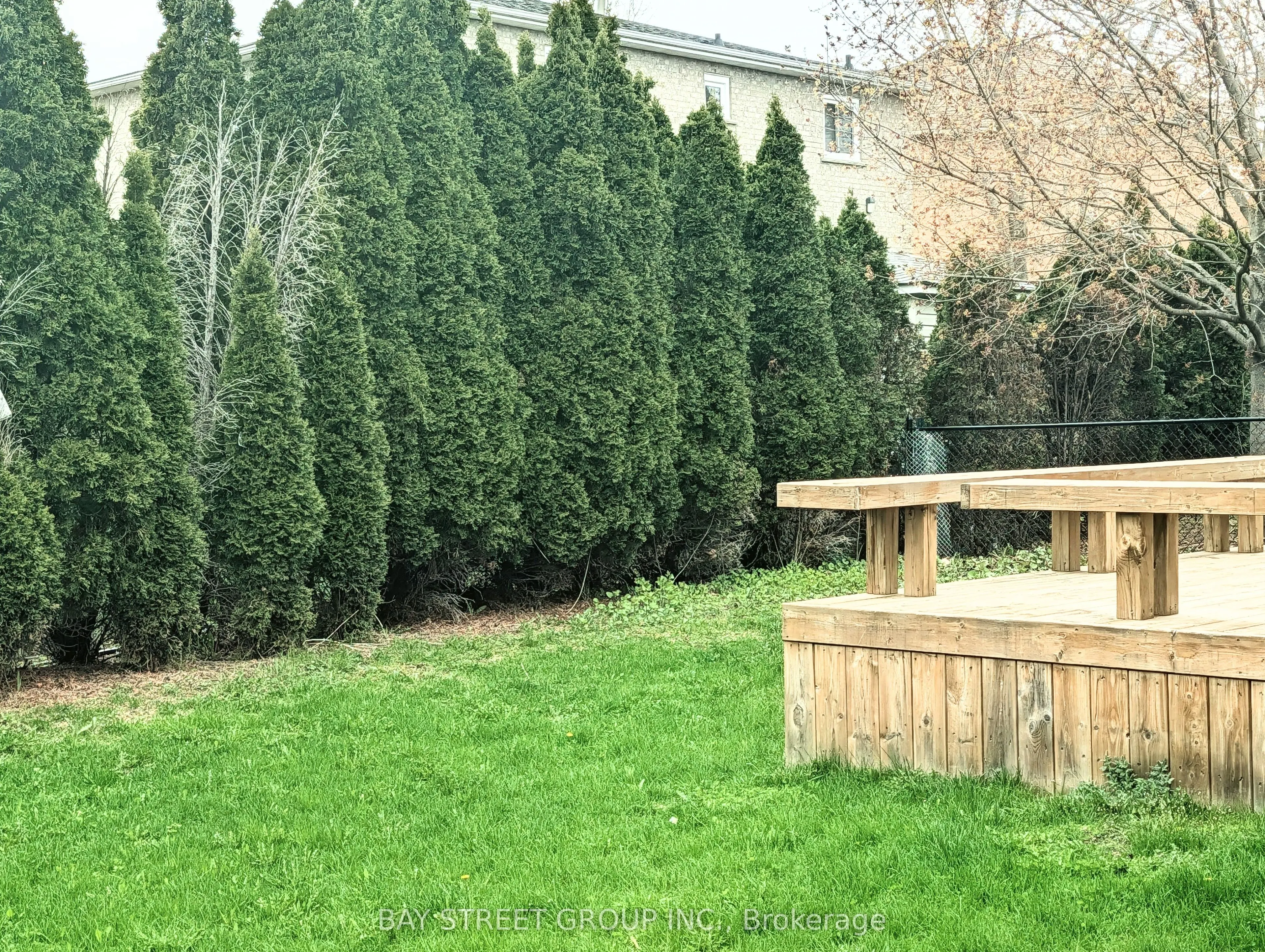 48 Coldstream Crescent