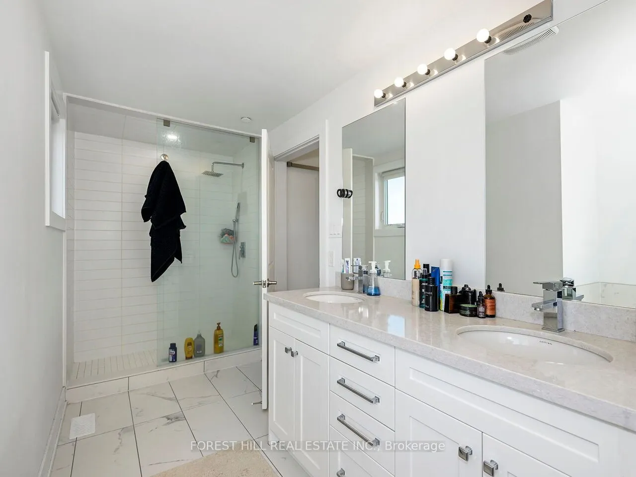 1 Hartman Avenue #5
