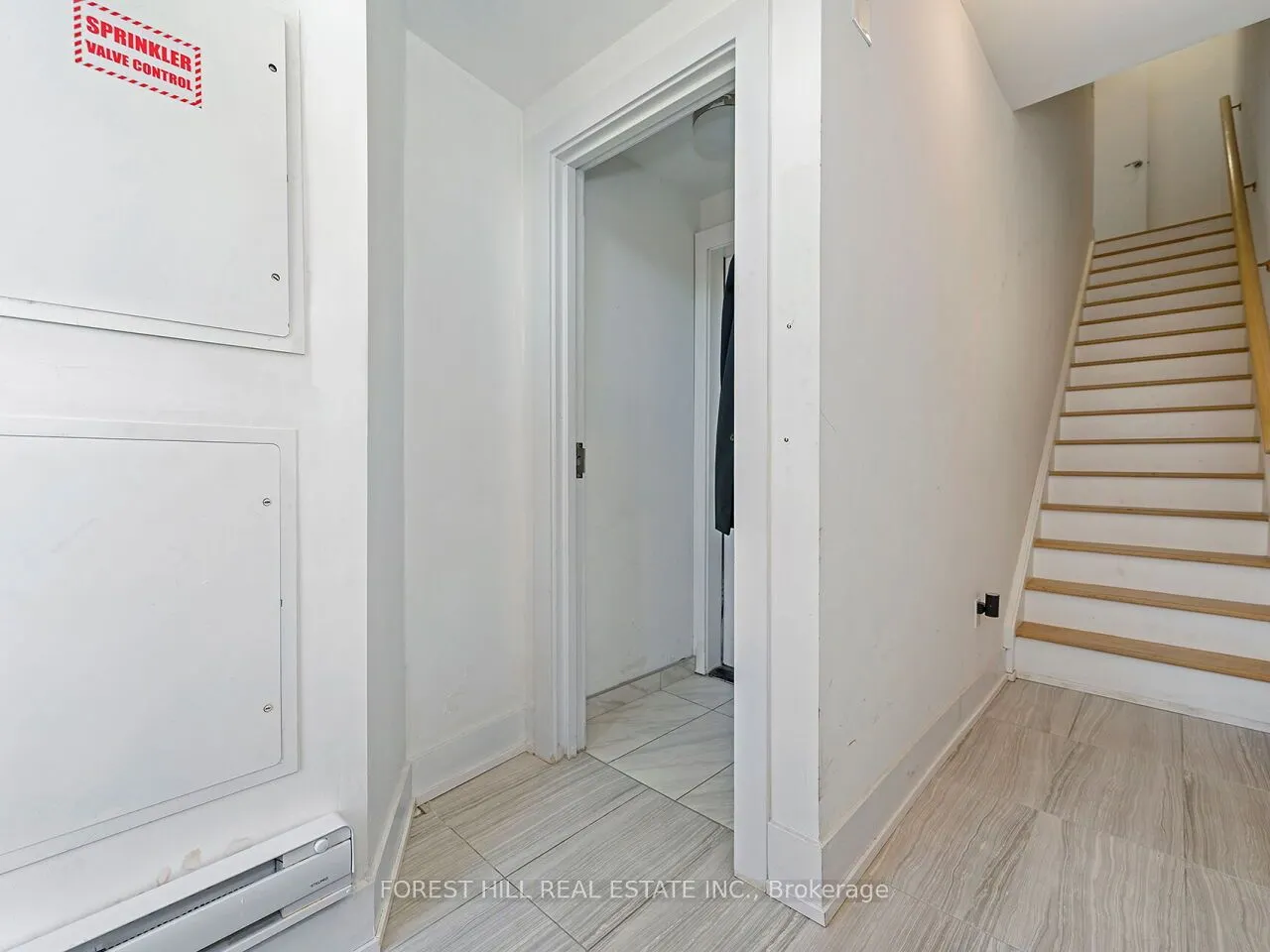 1 Hartman Avenue #5