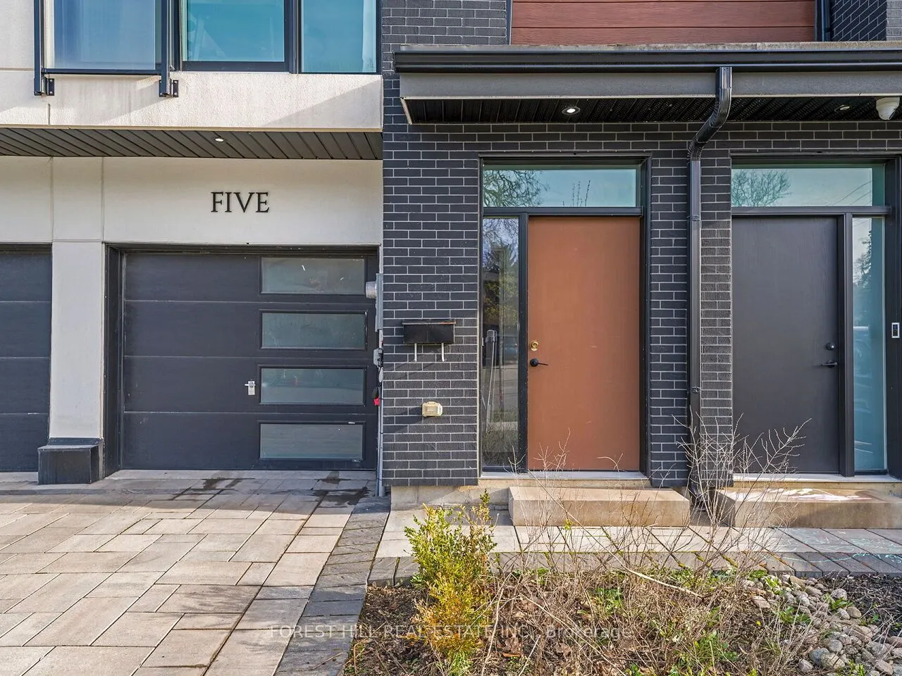 1 Hartman Avenue #5