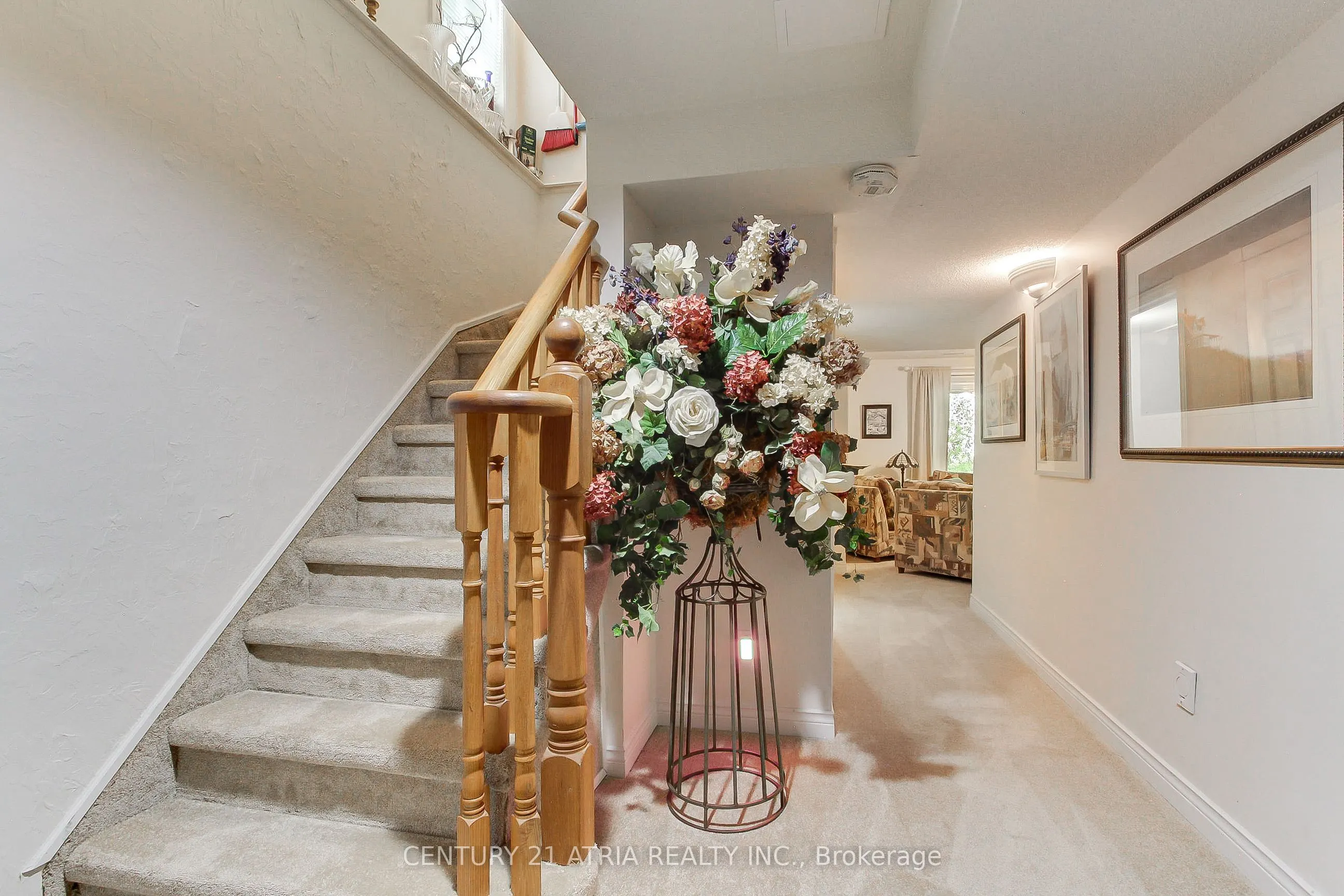27 Anderson Place #11
