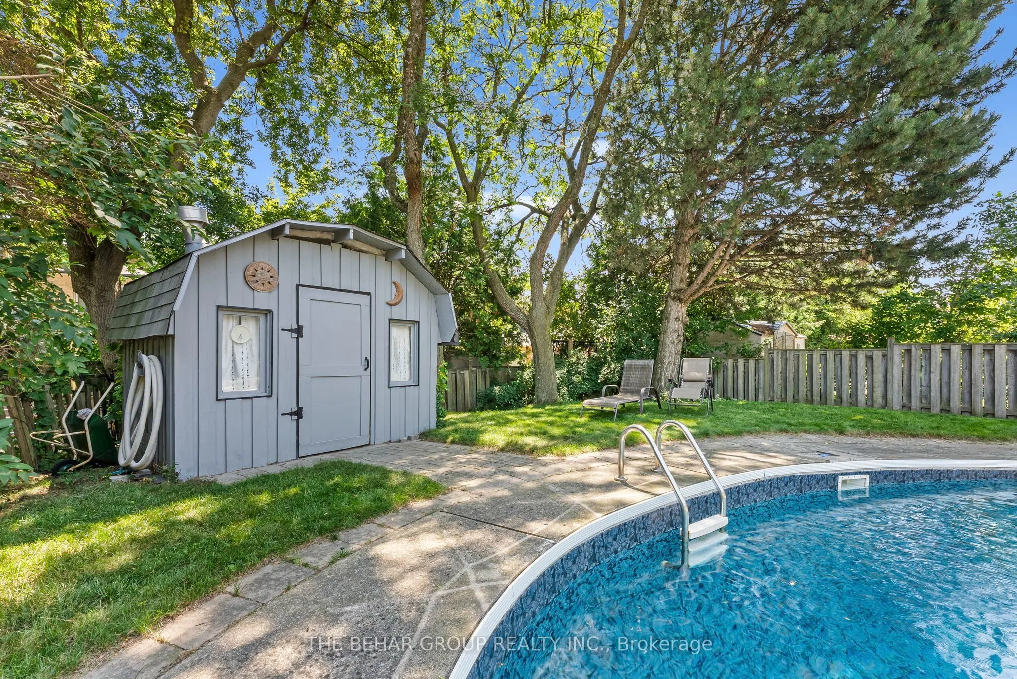 404 Easy Street
