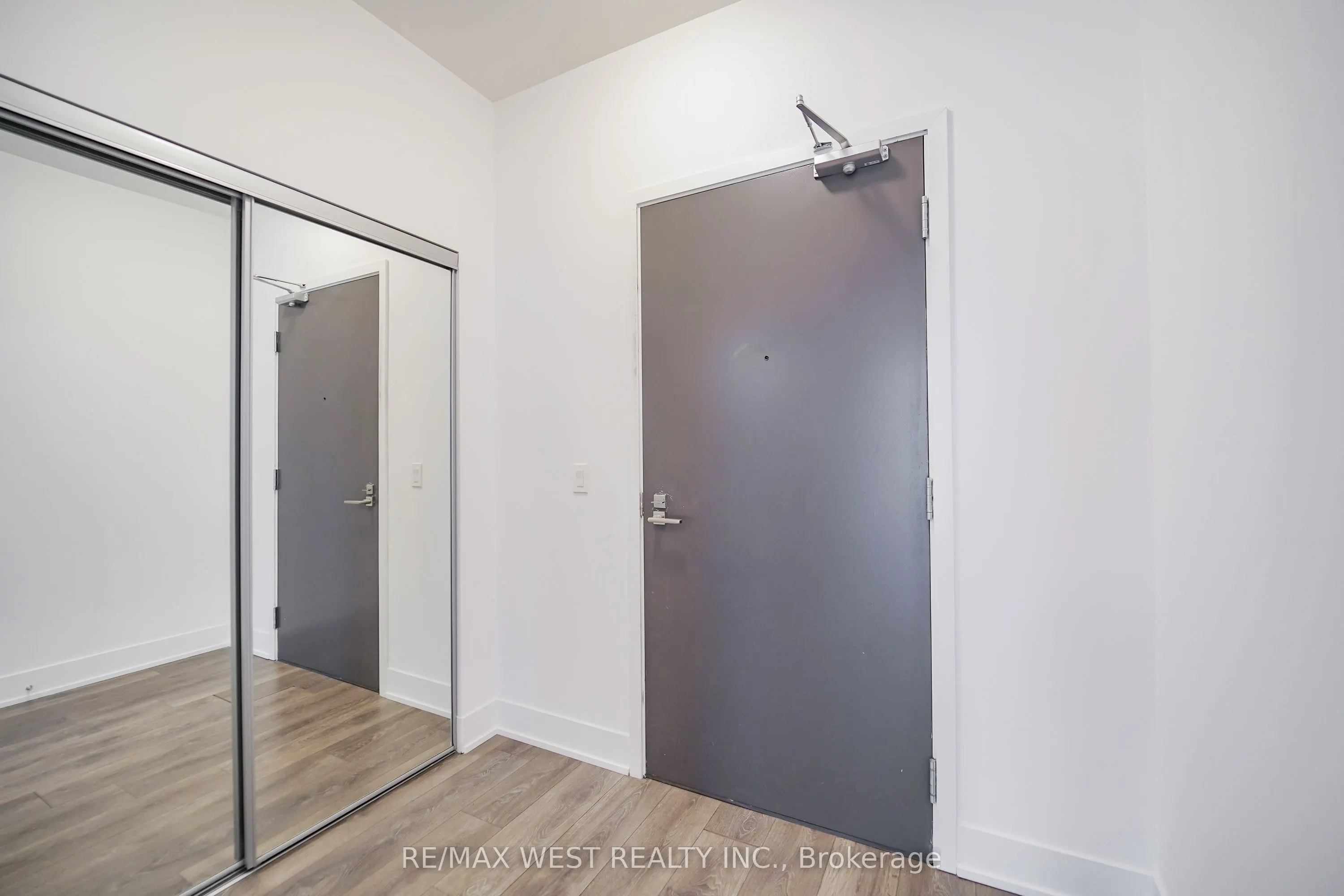 2916 Highway 7 Road #3307