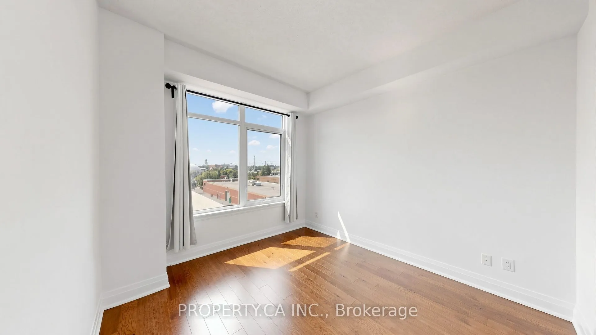 24 Woodstream Boulevard #516