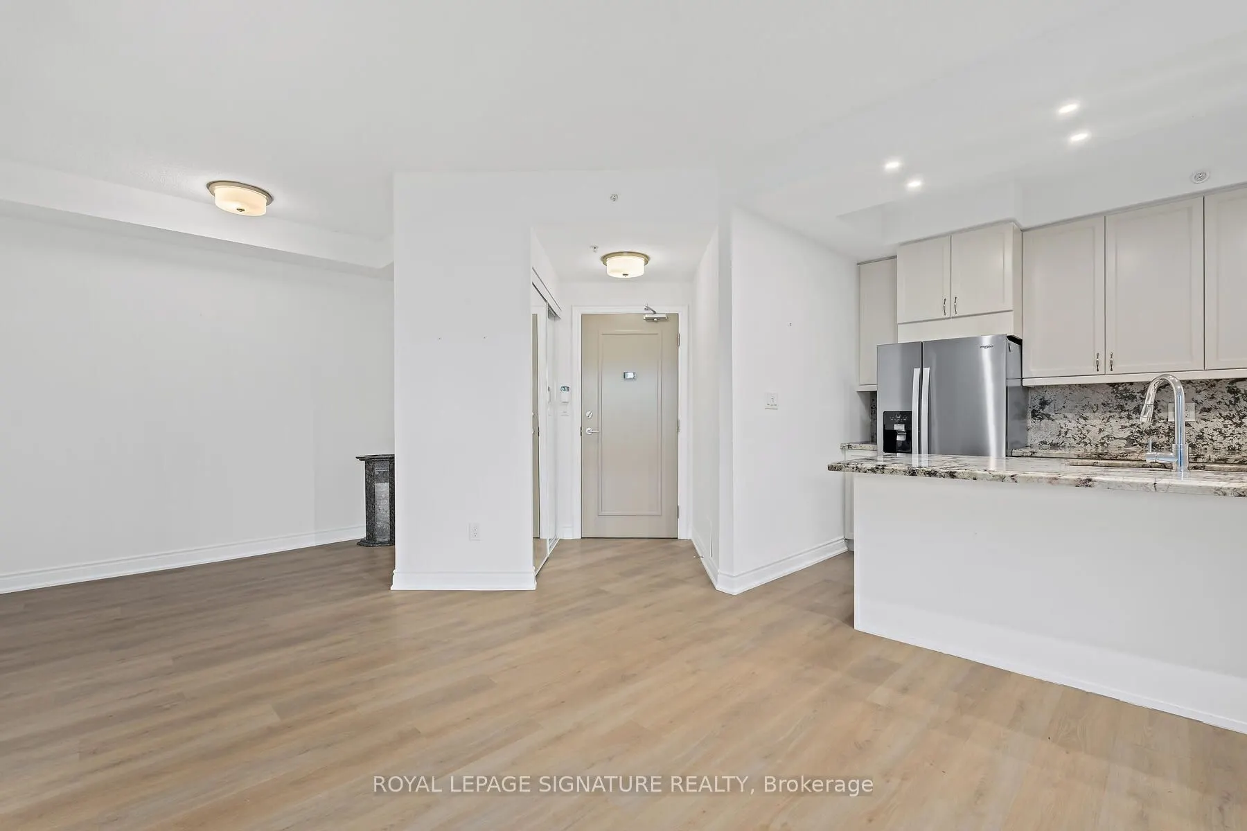 2396 Major Mackenzie Drive W #220