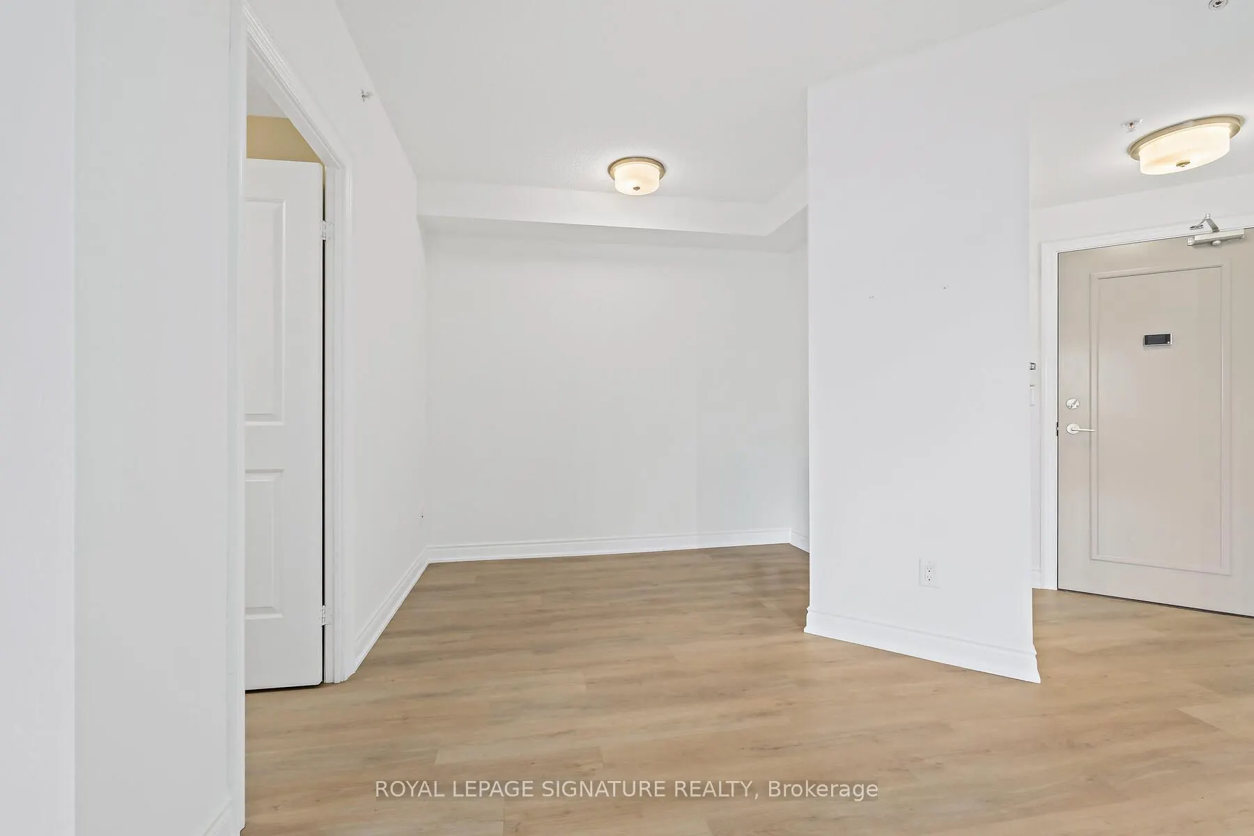 2396 Major Mackenzie Drive W #220