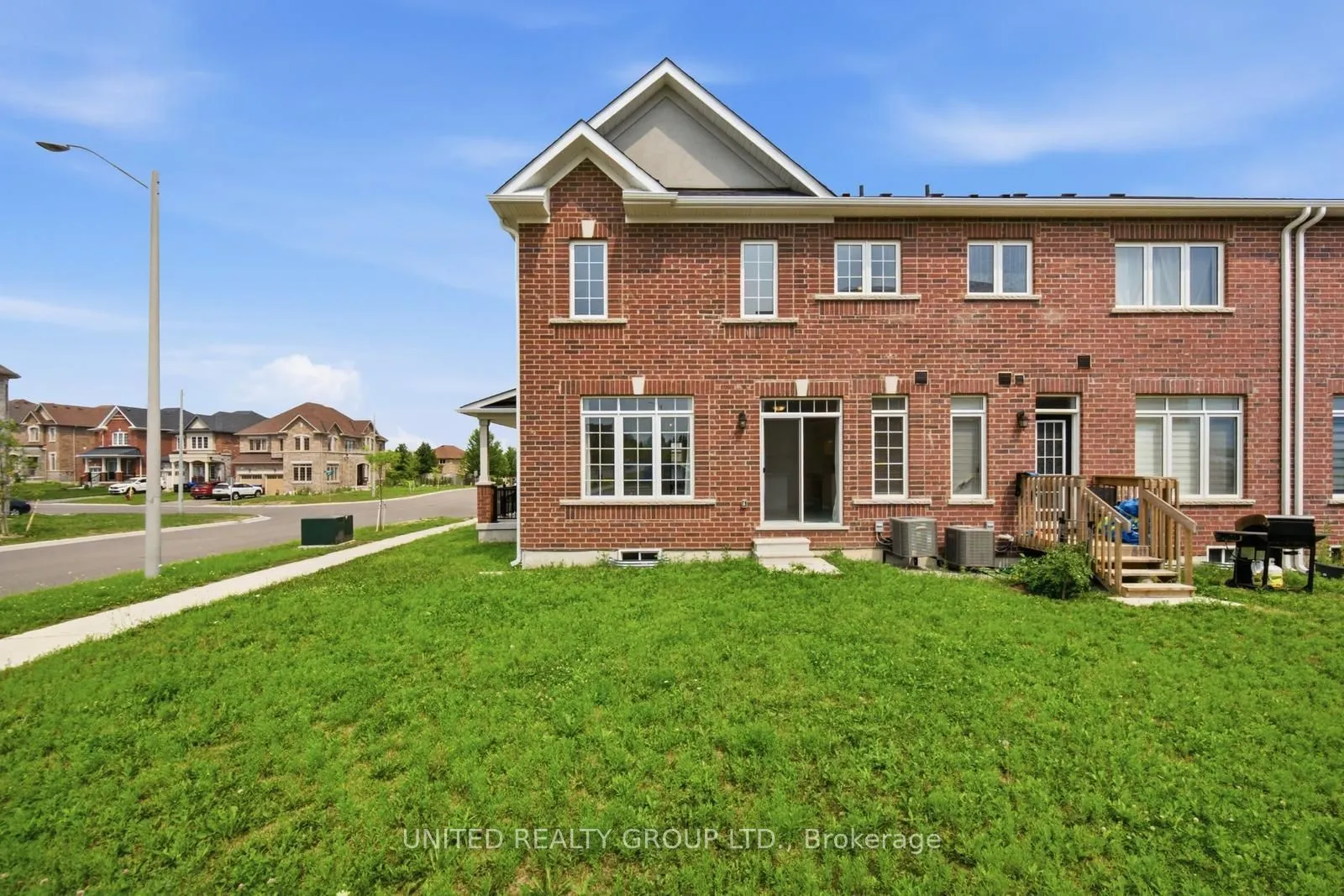 2150 Speare Court