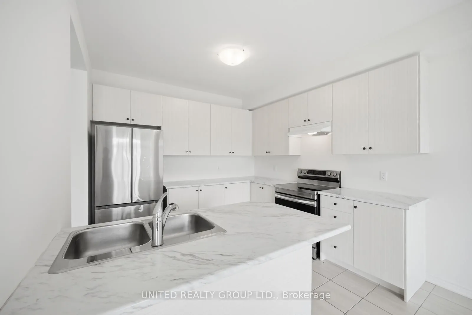 2150 Speare Court