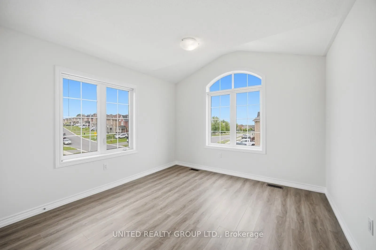 2150 Speare Court