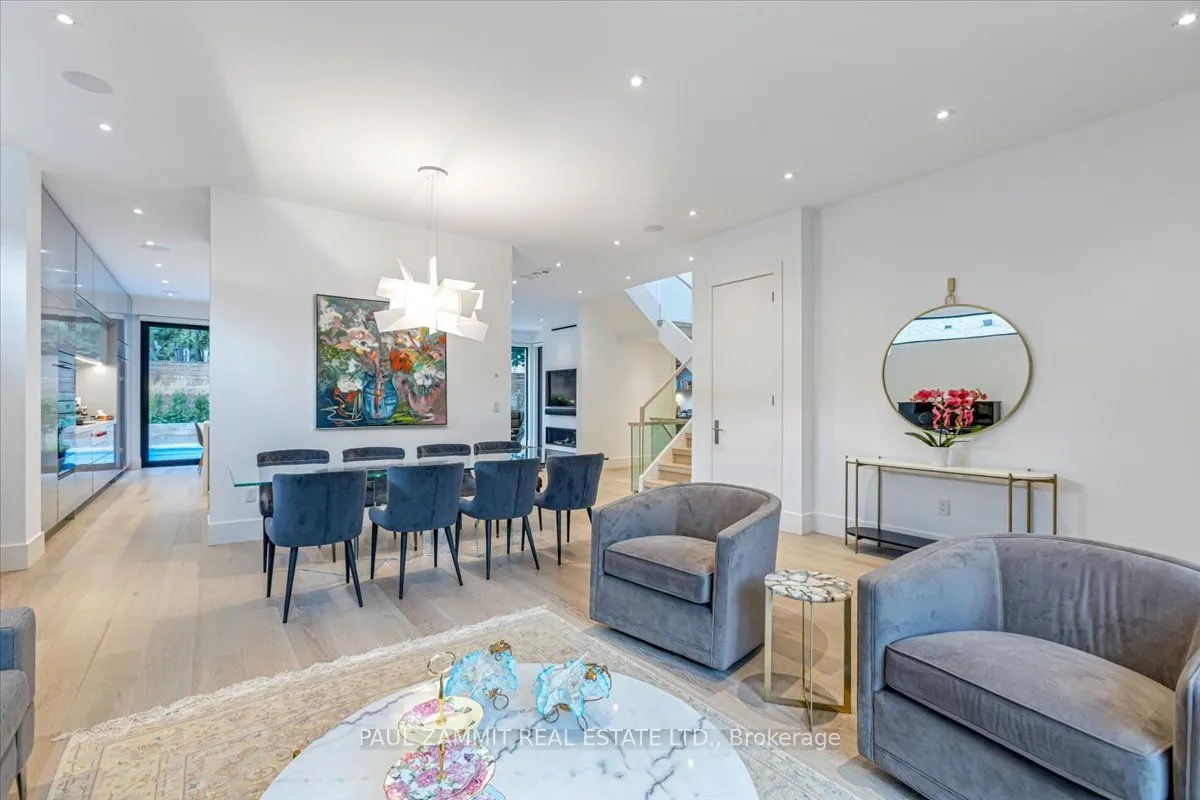 14 Rothsay Road