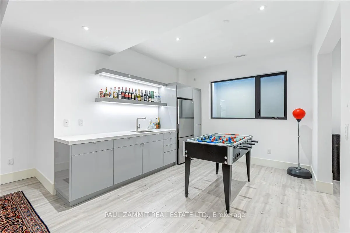 14 Rothsay Road