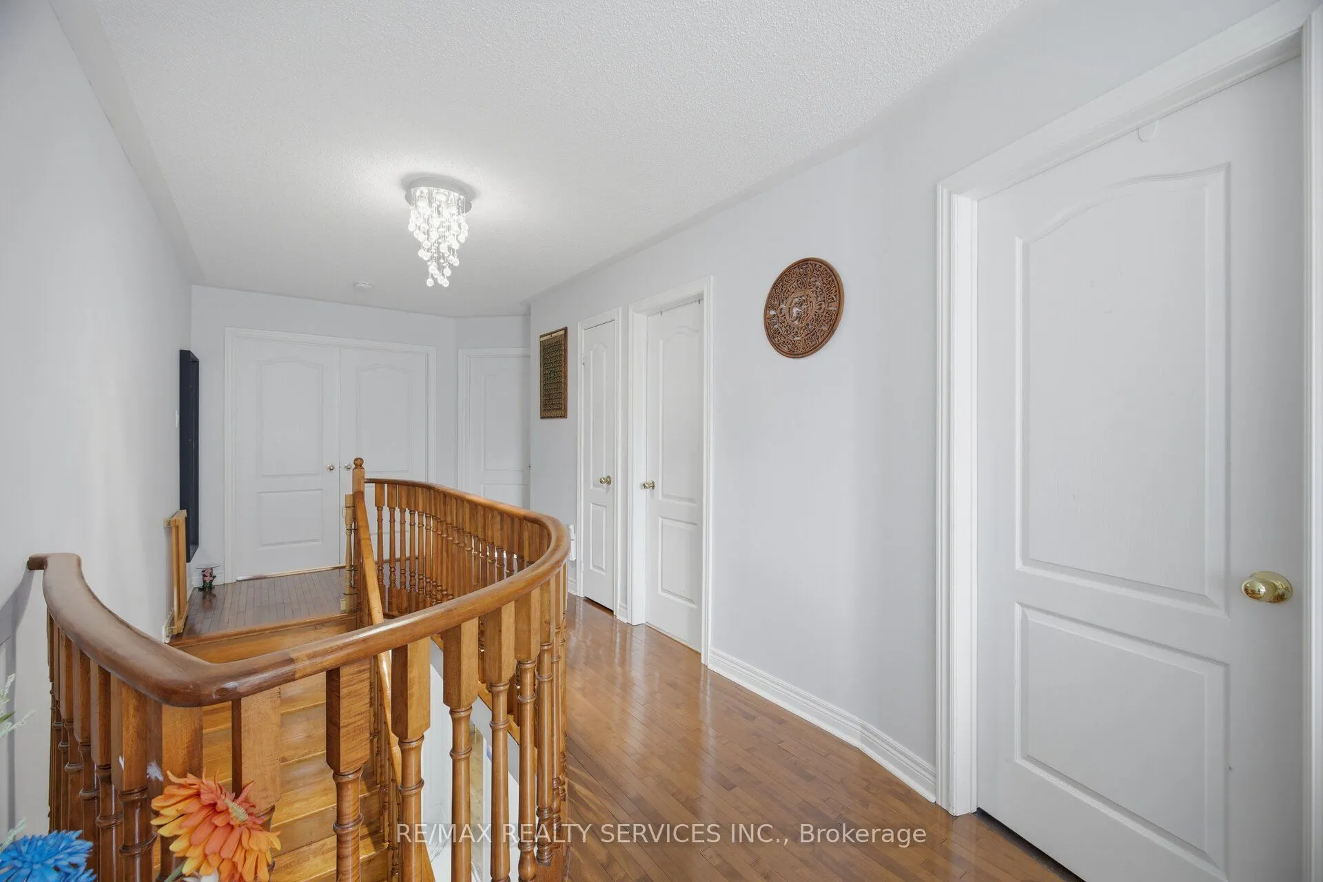 45 Skylark Drive