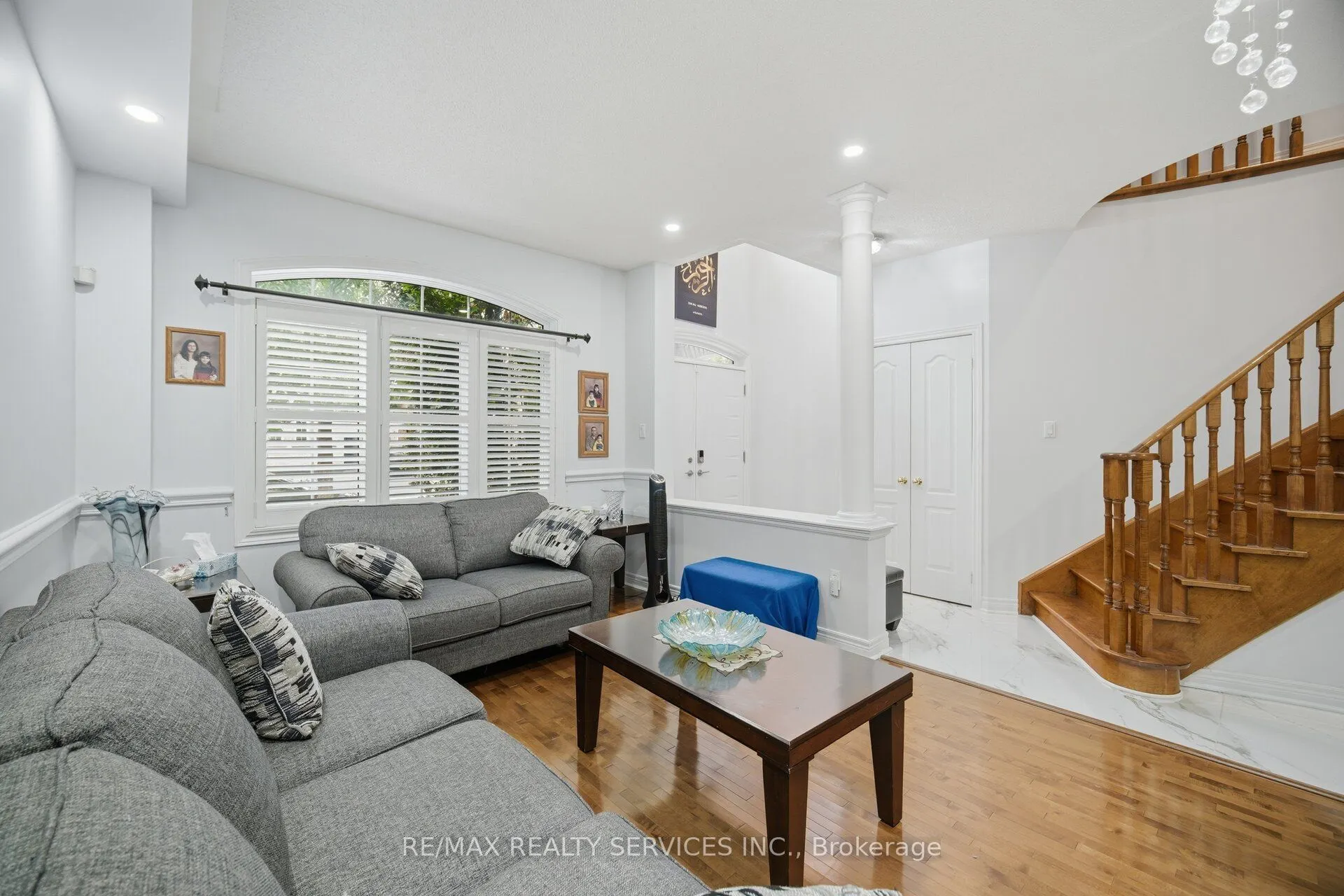 45 Skylark Drive