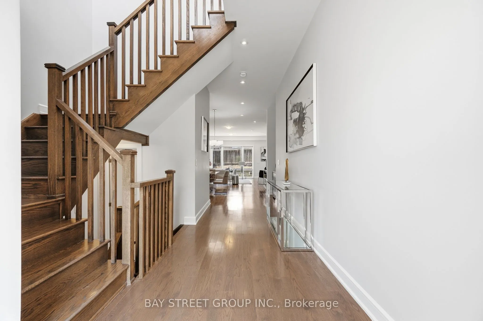 16 Farrell Road