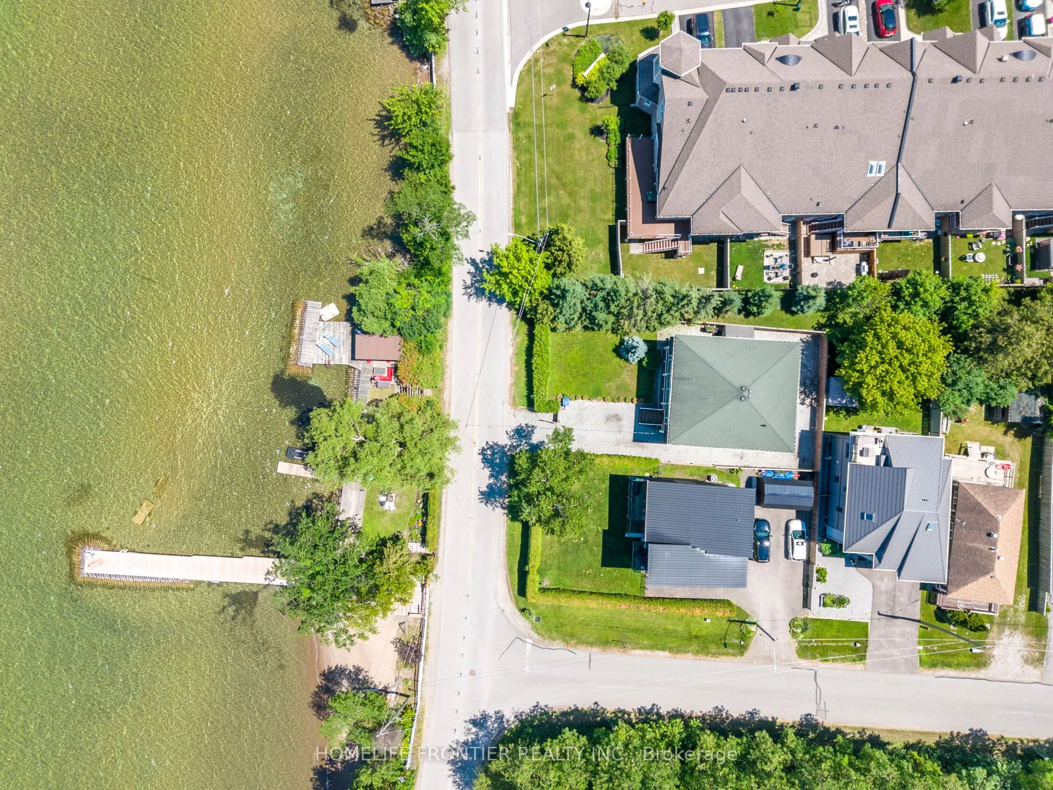 813 Lake Drive E