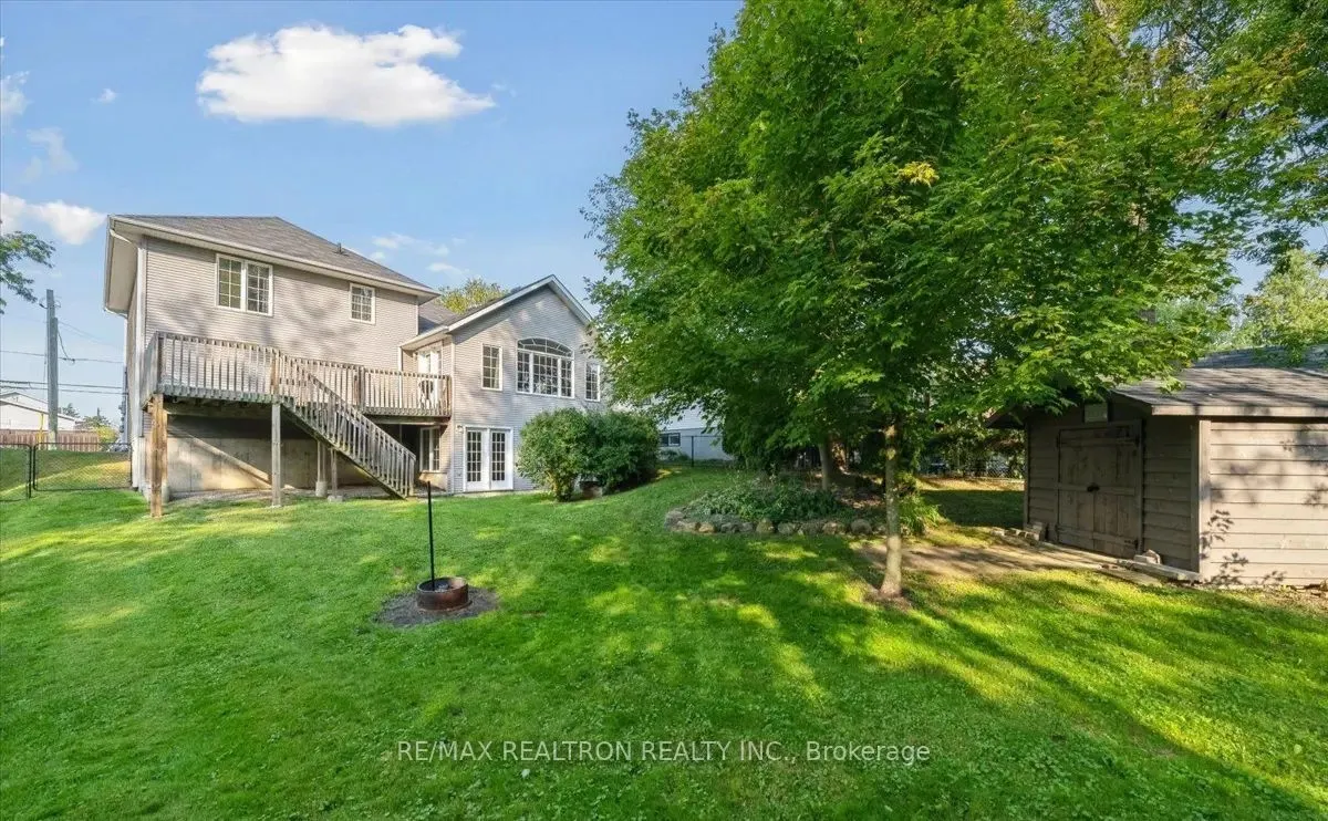121 Riverglen Drive