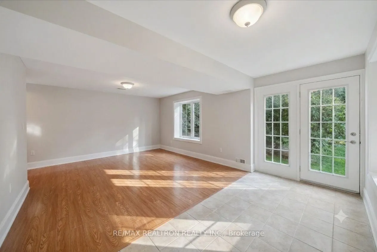 121 Riverglen Drive