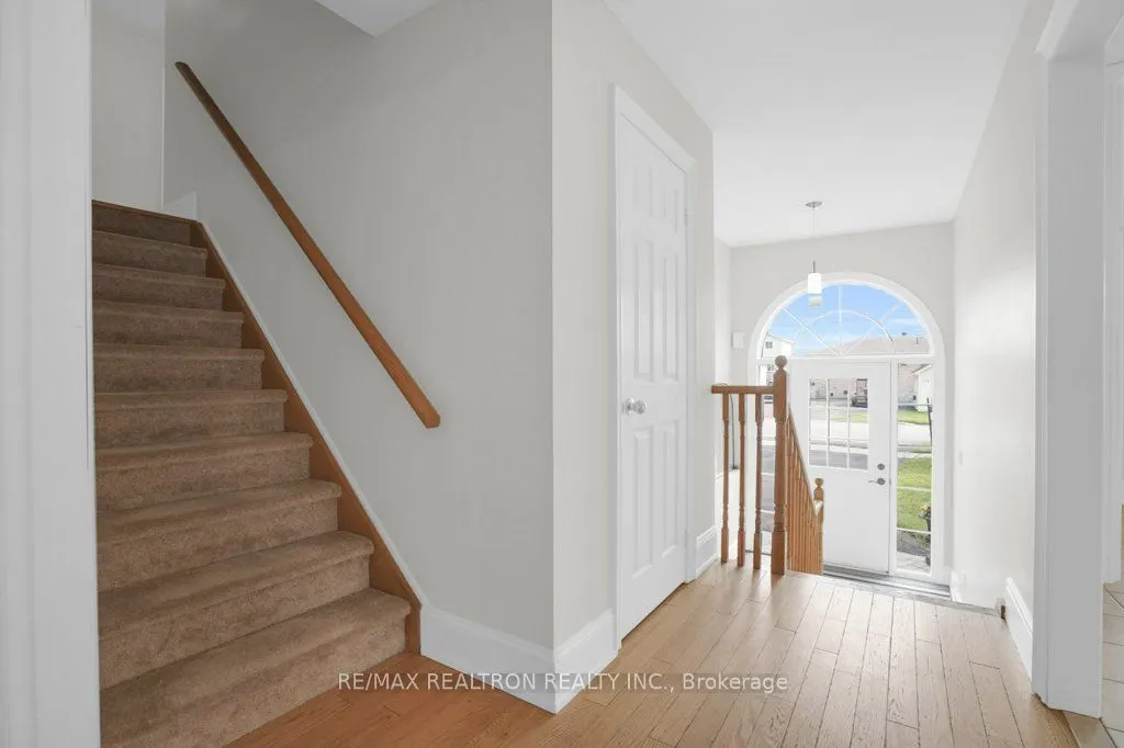 121 Riverglen Drive