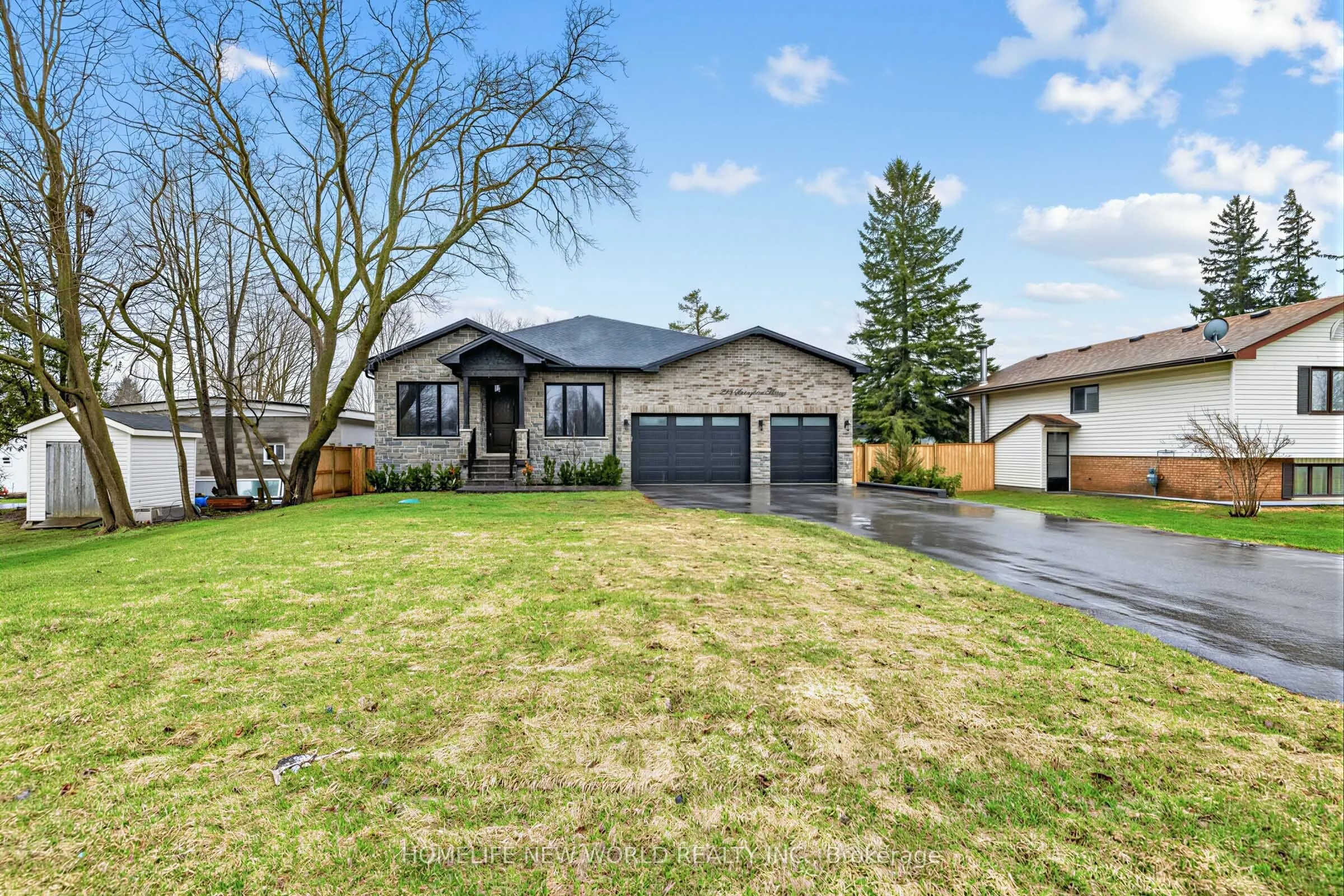 225 Sunnybrae Avenue